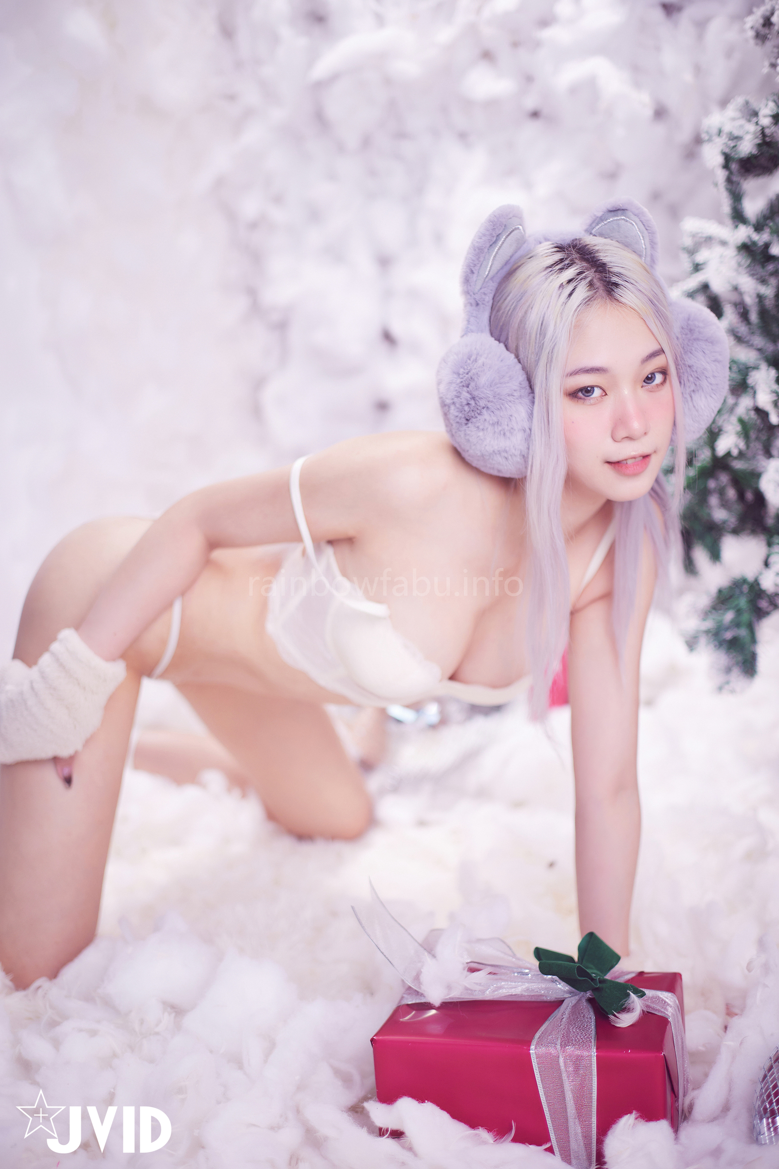 [JVID] Verna – 性感的愛死寂寞人雪女Verna陪你度過聖誕寒冬
