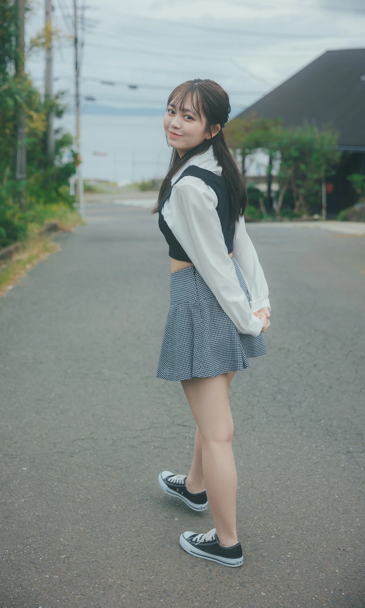 Mai Horai 蓬莱舞, 週プレ Photo Book 「See eye to eye」