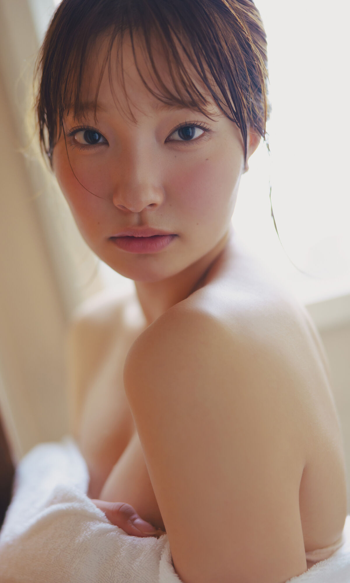 Natsuki Satonaka 里仲菜月 - Happiness Is This しあわせって こういうこと