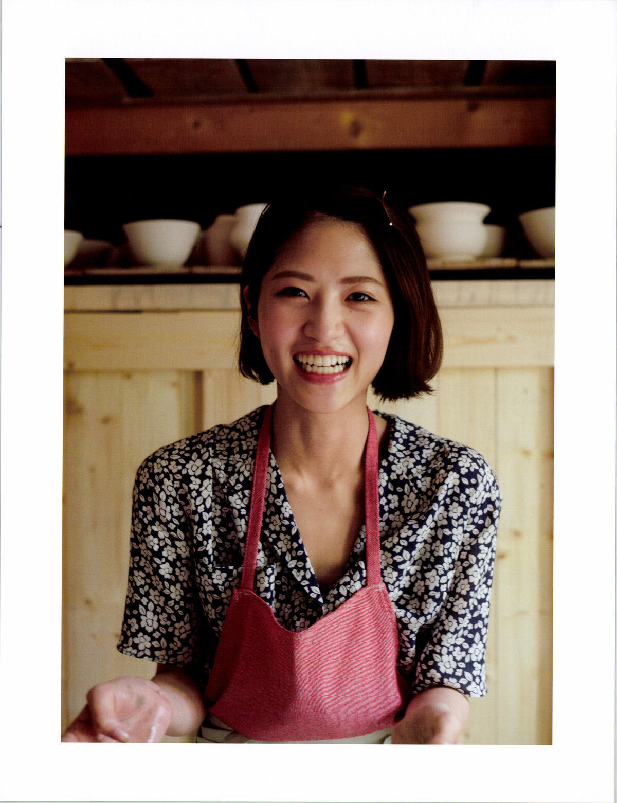 Yumi Wakatsuki 若月佑美 - 写真集 アンド チョコレート