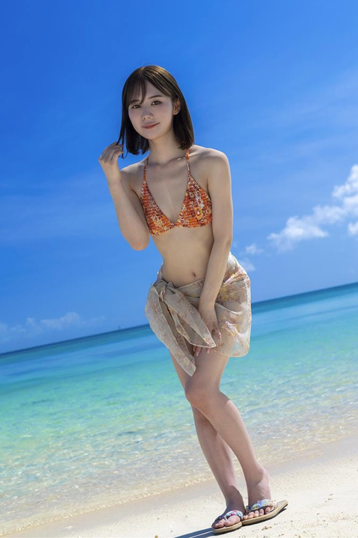 [Photobook] JUICY HONEY THE LUXURY 2024 MIRU RINTERIE (English Edition)