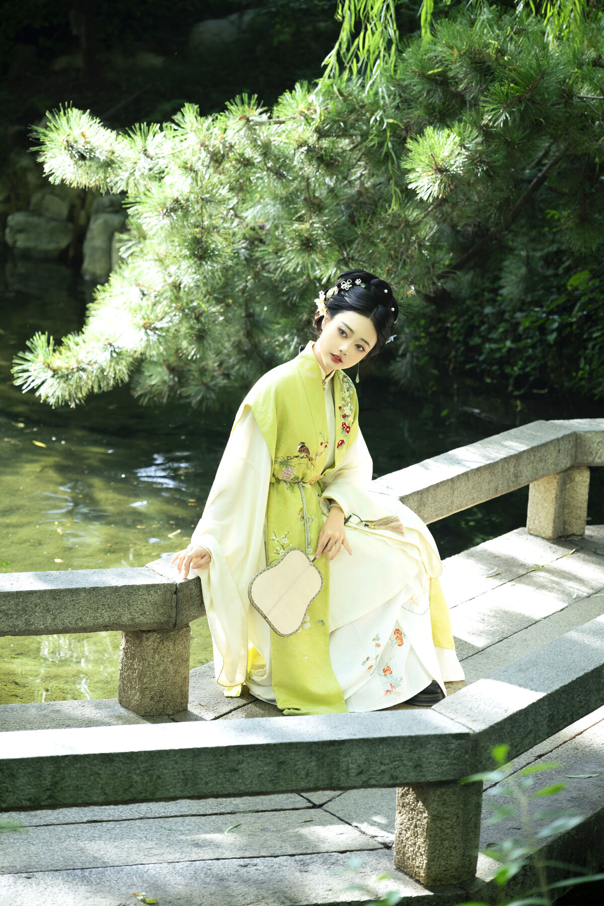 YiTuYu艺图语 Vol.10448 Yi Ming