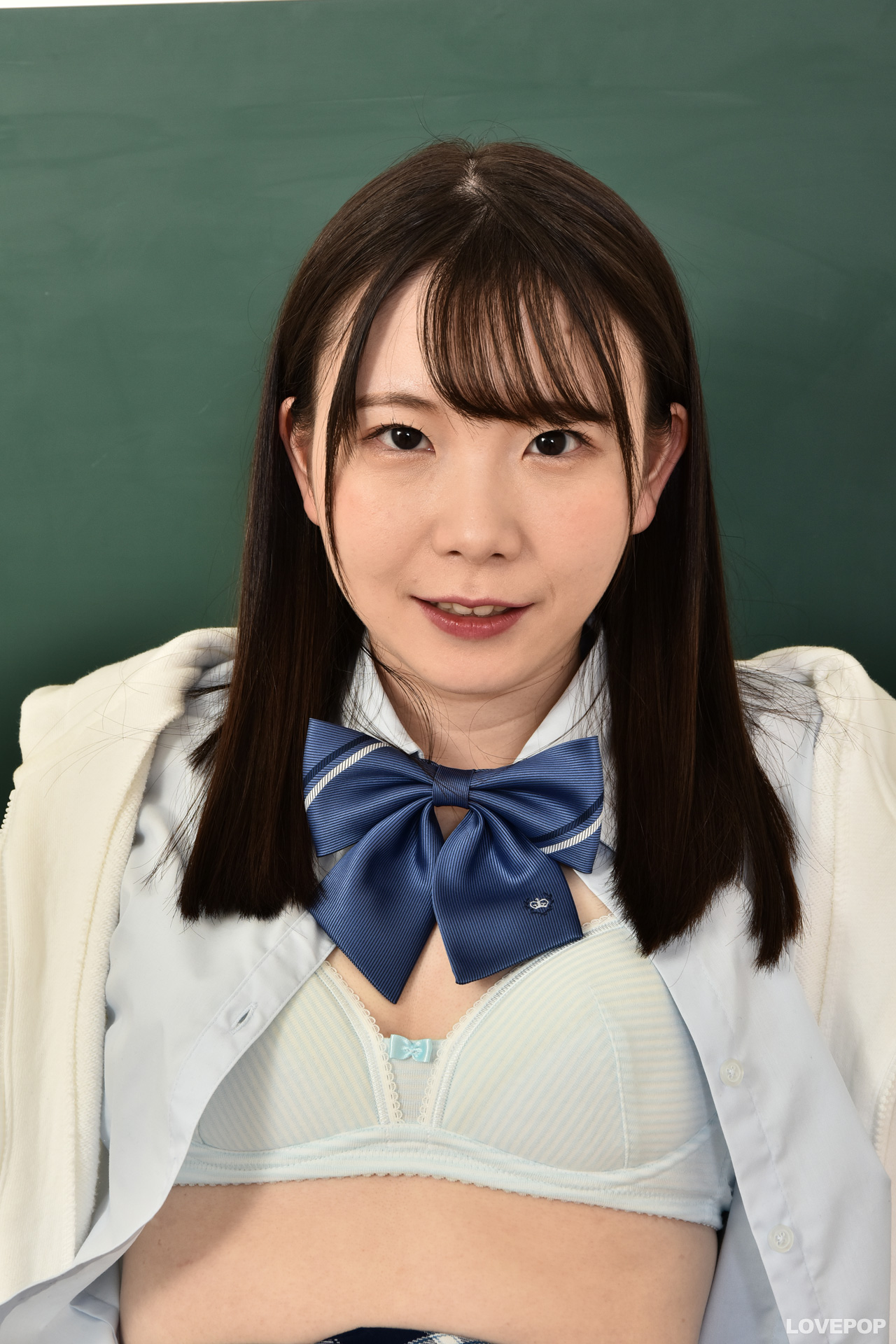 [Lovepop] Kozue Fujita 藤田こずえ - No.L-0690 Photoset #008 School Uniform (Hoodie)