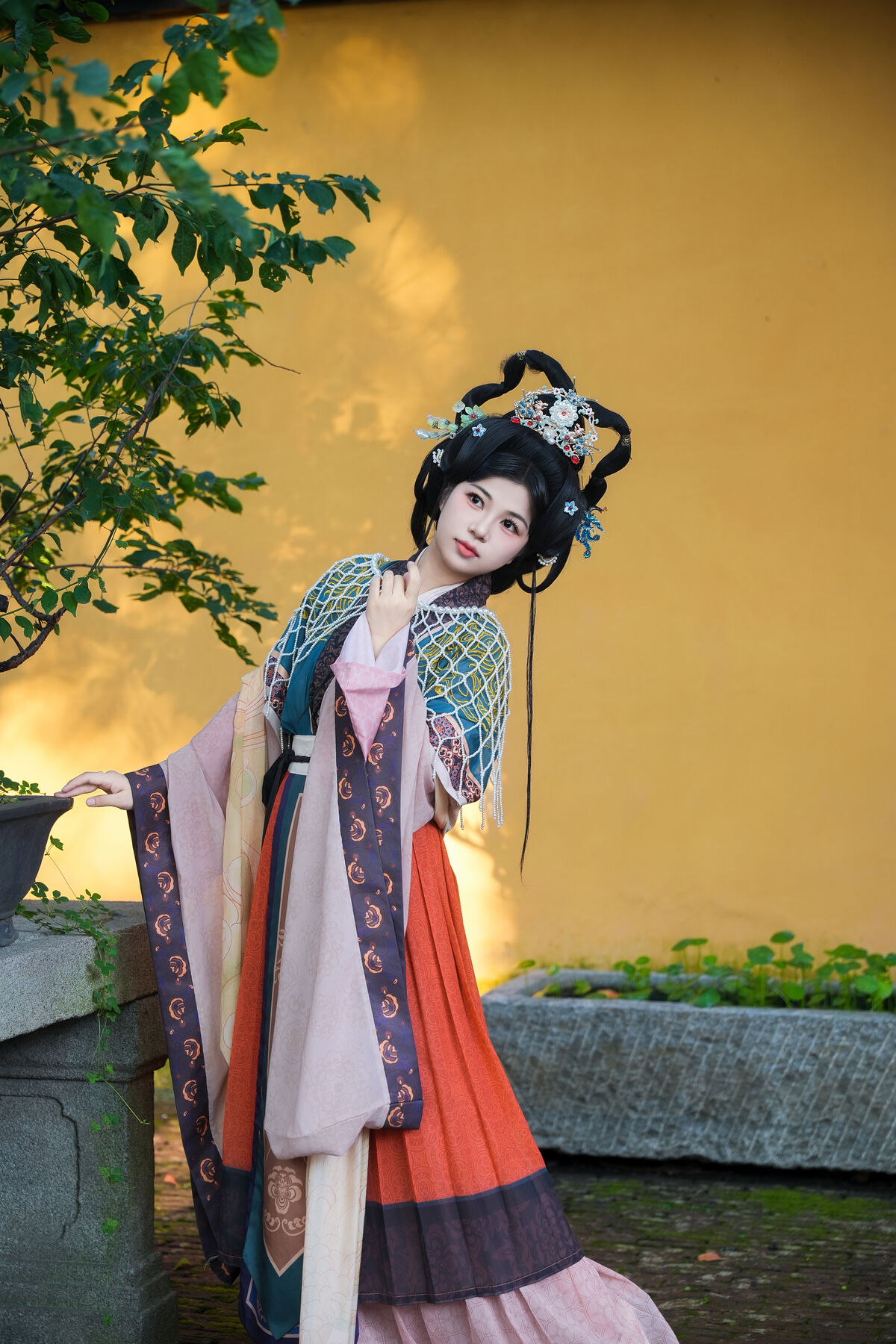YiTuYu艺图语 Vol.10443 Qi Fu Fan Li De Mi Li