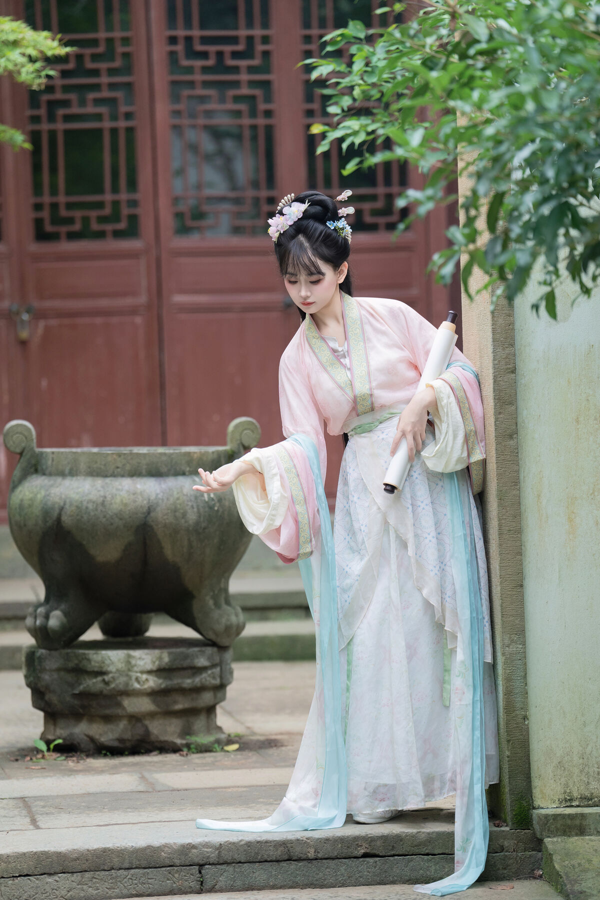 YiTuYu艺图语 Vol.10585 Jiao Yi Zhi Sui Sui 7 YiTuYu艺图语 Vol.10585 Jiao Yi Zhi Sui Sui