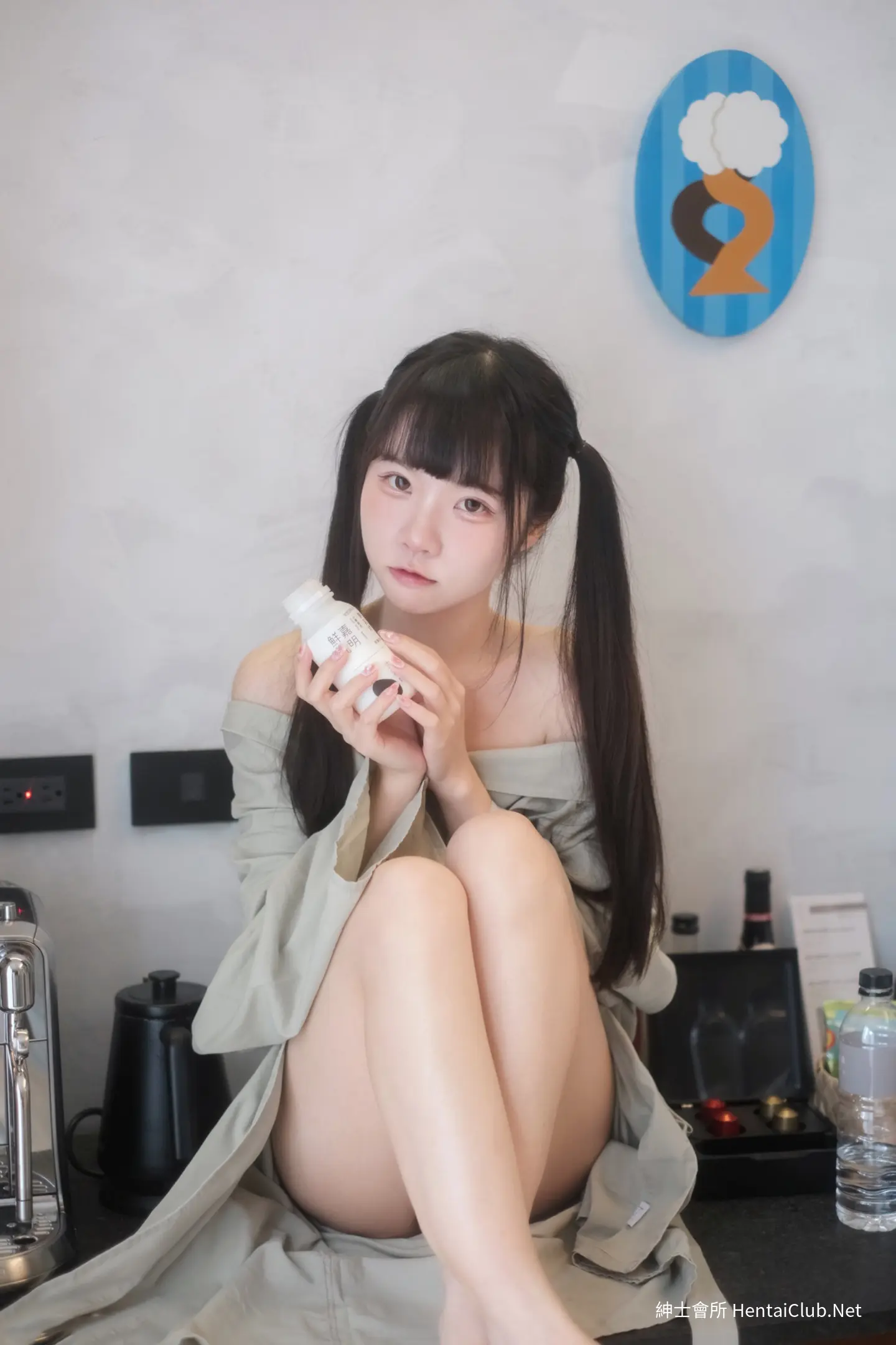 可可小白兔 在陽台做壞事的小兔兔 8 可可小白兔 在陽台做壞事的小兔兔