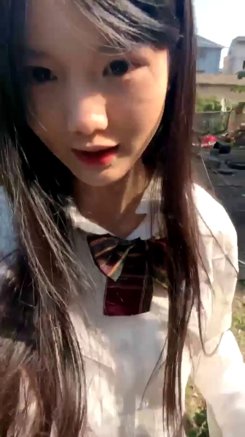 水嫩宝宝: 农村07年美少女 户外跳蛋 勾搭隔壁油腻大叔 25 水嫩宝宝: 农村07年美少女 户外跳蛋 勾搭隔壁油腻大叔