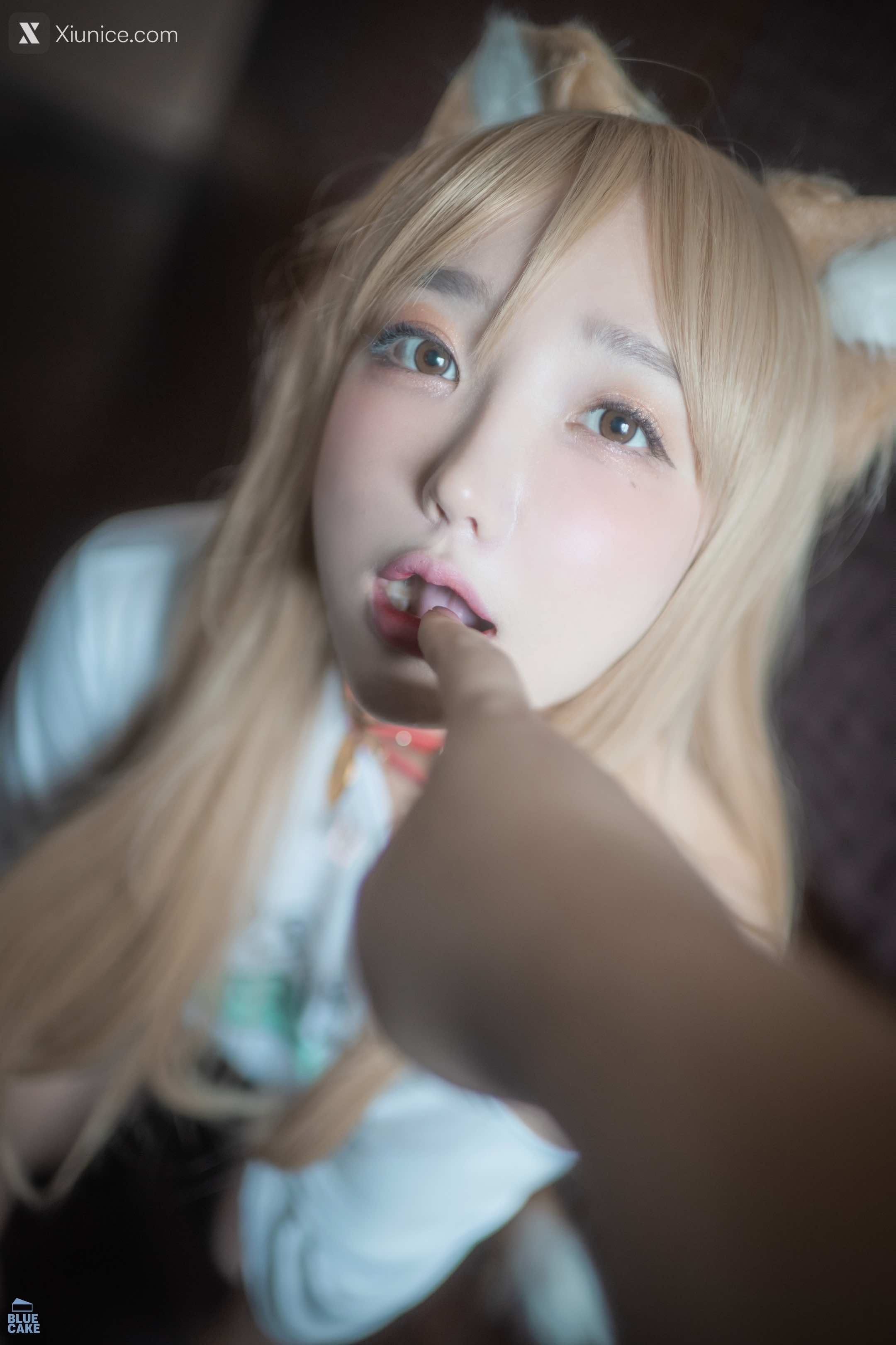 BLUECAKE Son Ye-Eun (손예은) – Puss Puss (+RED Ver + COSPLAY) 4K