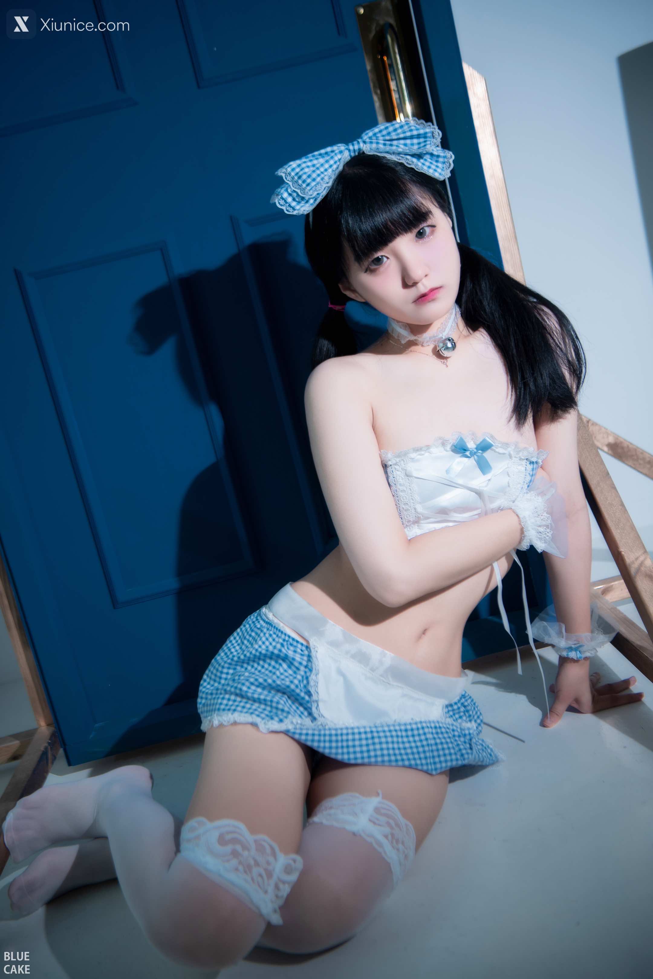 BLUECAKE Jeong Jenny (정제니) – WHITE 4K