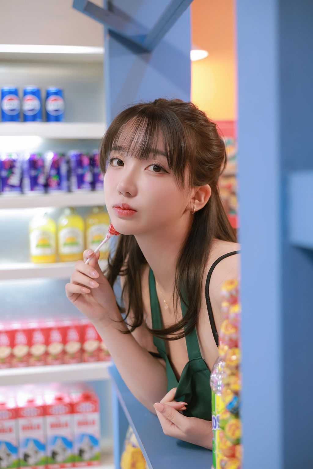 Son Ye-Eun (손예은): Night Shift 9 Son Ye-Eun (손예은): Night Shift
