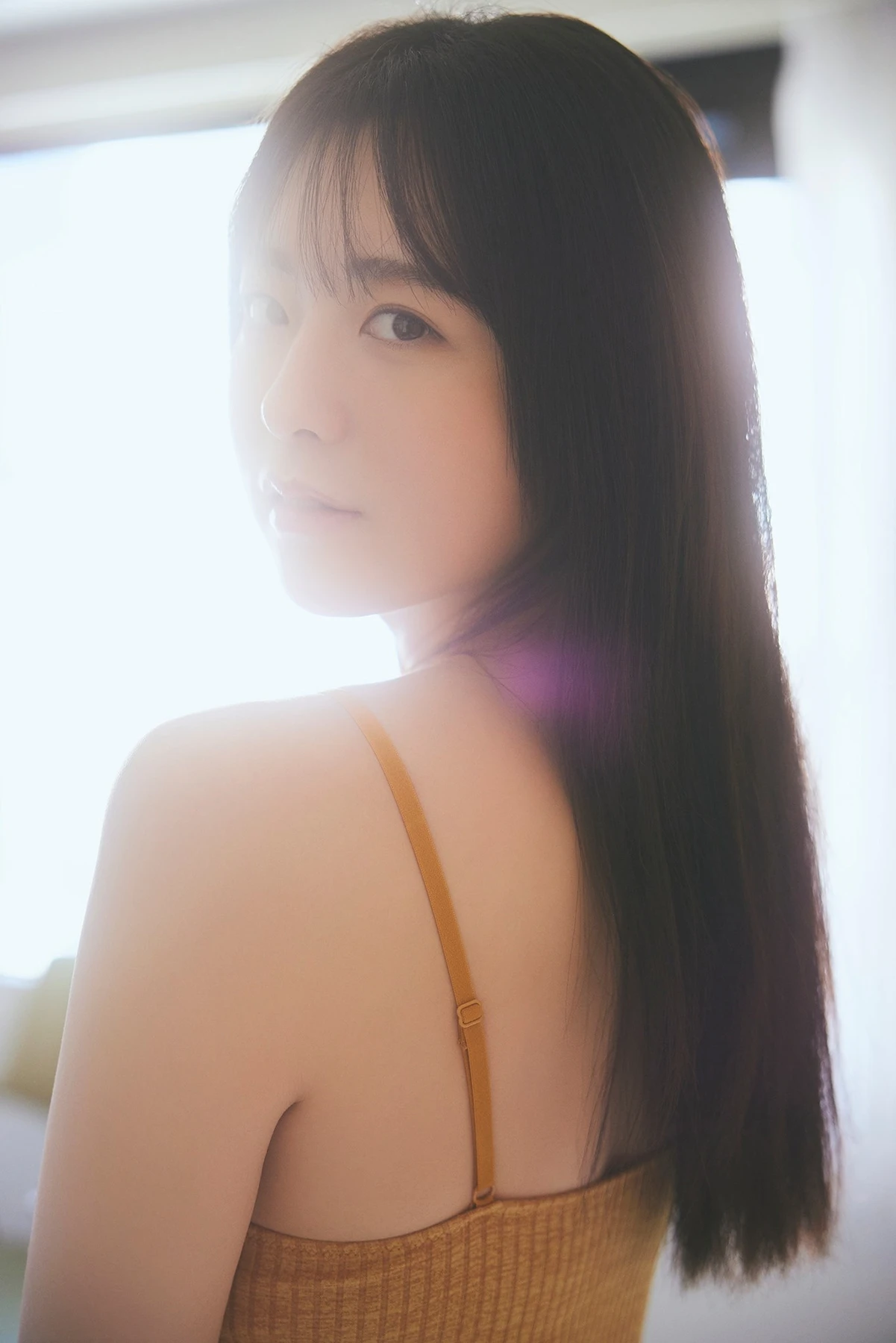 Yumena Nishino 西野夢菜, 写真集 「透明感、100パーセント。」 2 Yumena Nishino 西野夢菜, 写真集 「透明感、100パーセント。」