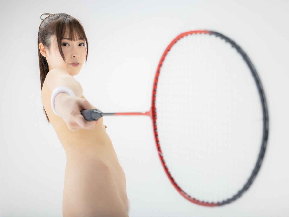 Mizuki Amane 天然花音 - ABSOLUTE SPORTS POSE 絶対的スポーツポーズ集
