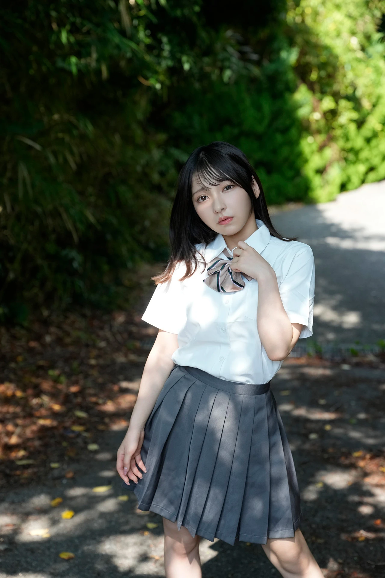 Toumi 十味, デジタル写真集 「ゼロイチ学園 シーズン２」