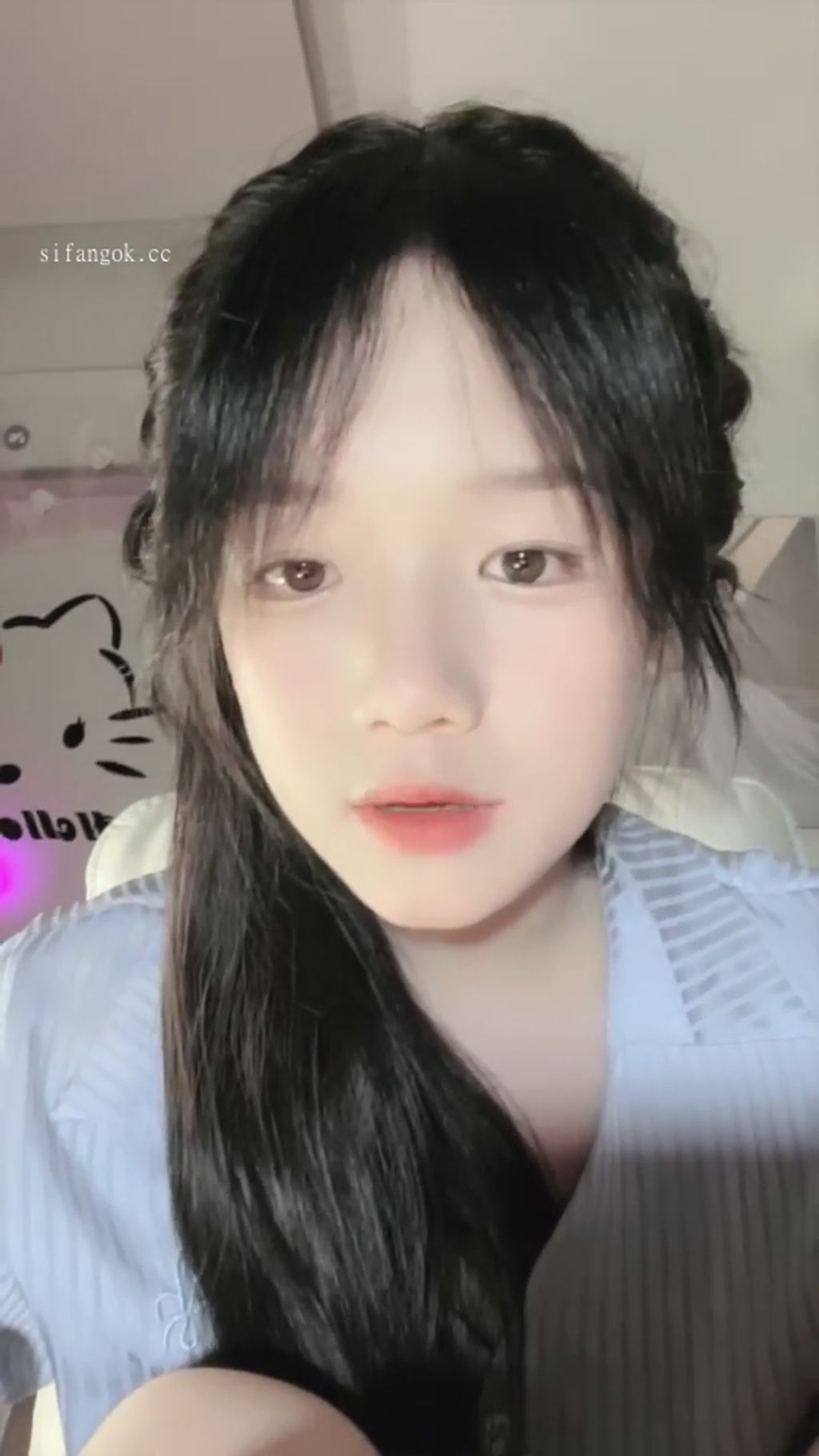 青柠S： G奶学生妹 美乳蜜臀绝美