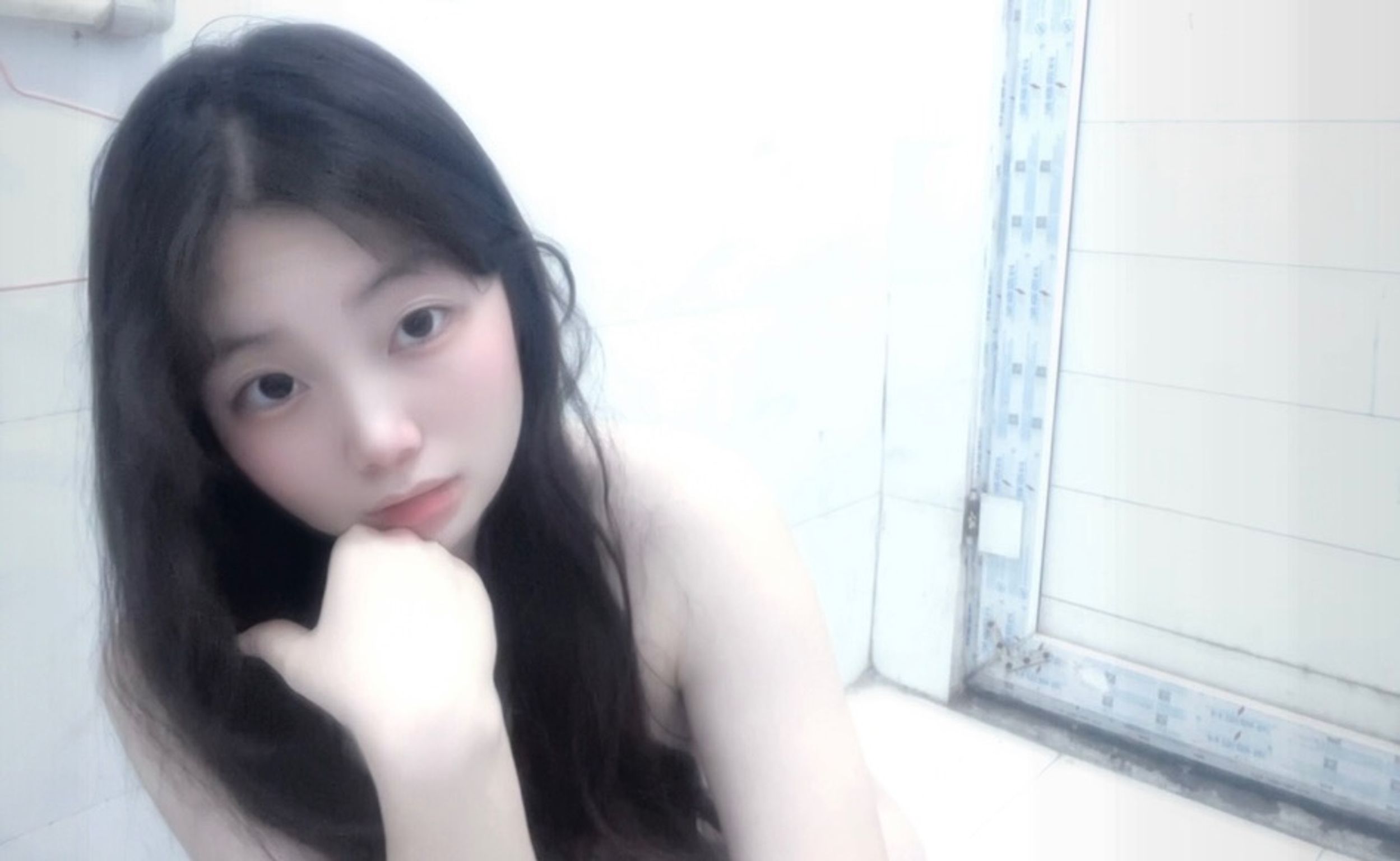小坦克型女大学： 户外露出 漂亮学生妹私下极度反差 性瘾小母狗