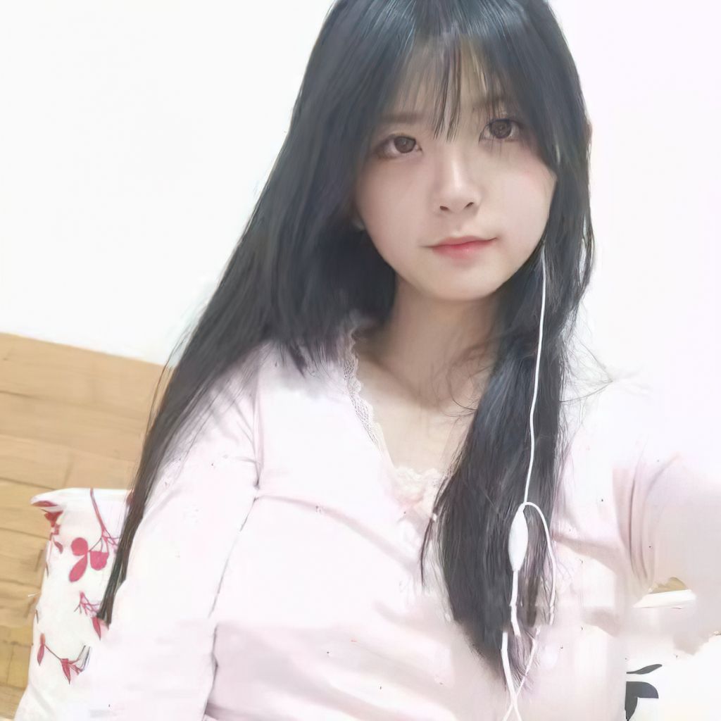 郑思瑶: 甜点小萝莉 原档收藏六安高中高二少女校花 15 郑思瑶: 甜点小萝莉 原档收藏六安高中高二少女校花