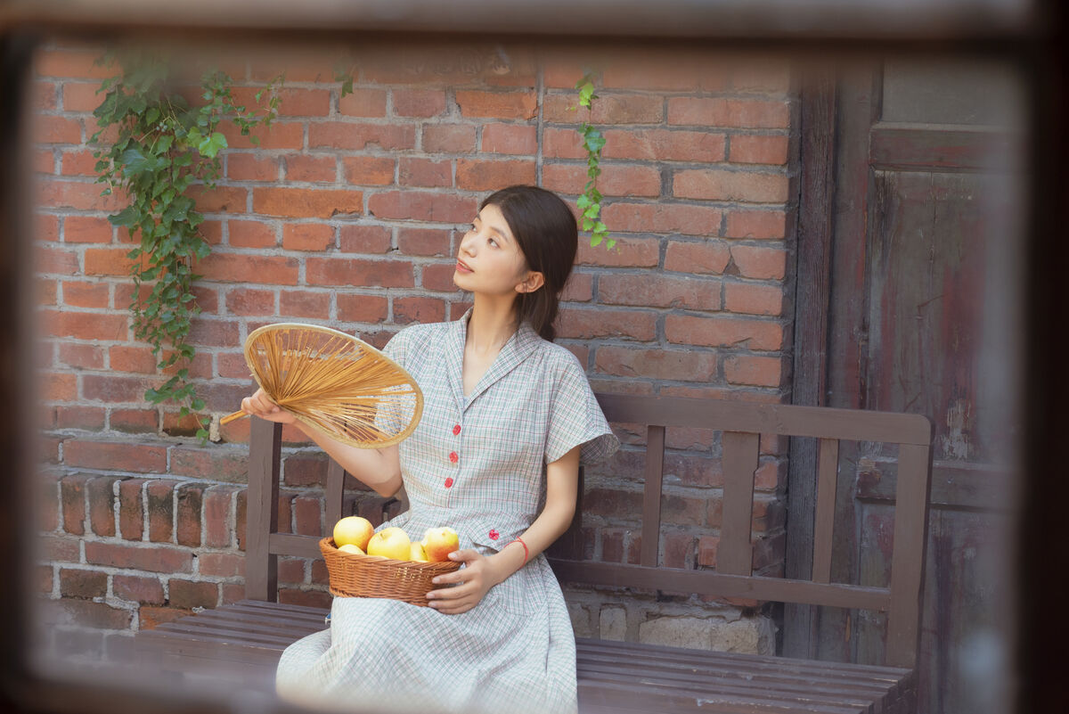 YiTuYu艺图语 Vol.10295 Yi Ming