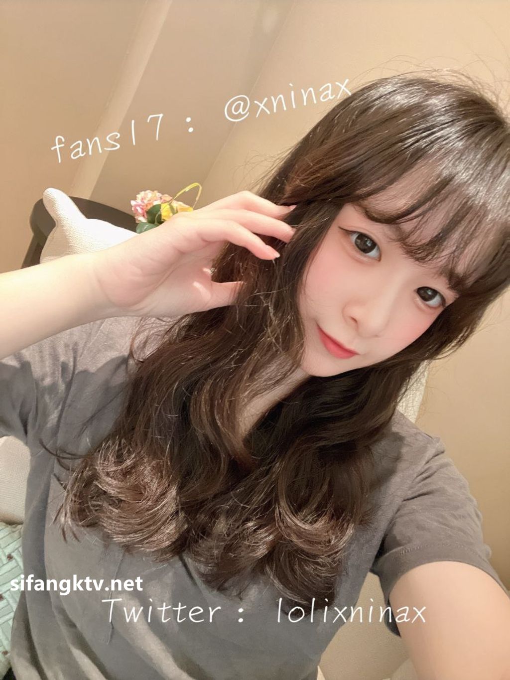 lolixnixax(小只马妮娜): 超级可爱的双马尾福利姬 #01 30 lolixnixax(小只马妮娜): 超级可爱的双马尾福利姬 #01
