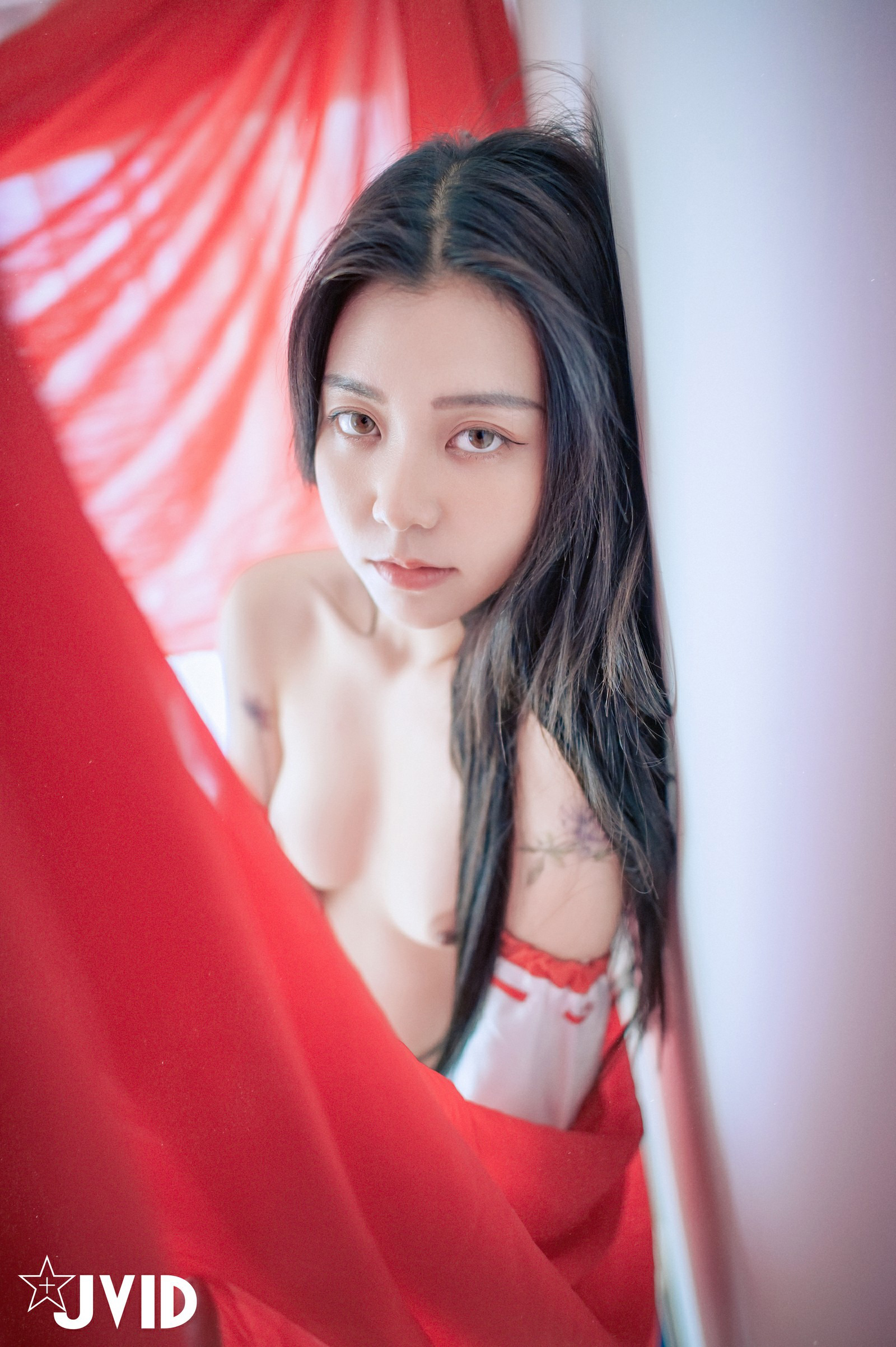 [JVID] Caroline卡洛琳 – 巫女裸身除魔日記