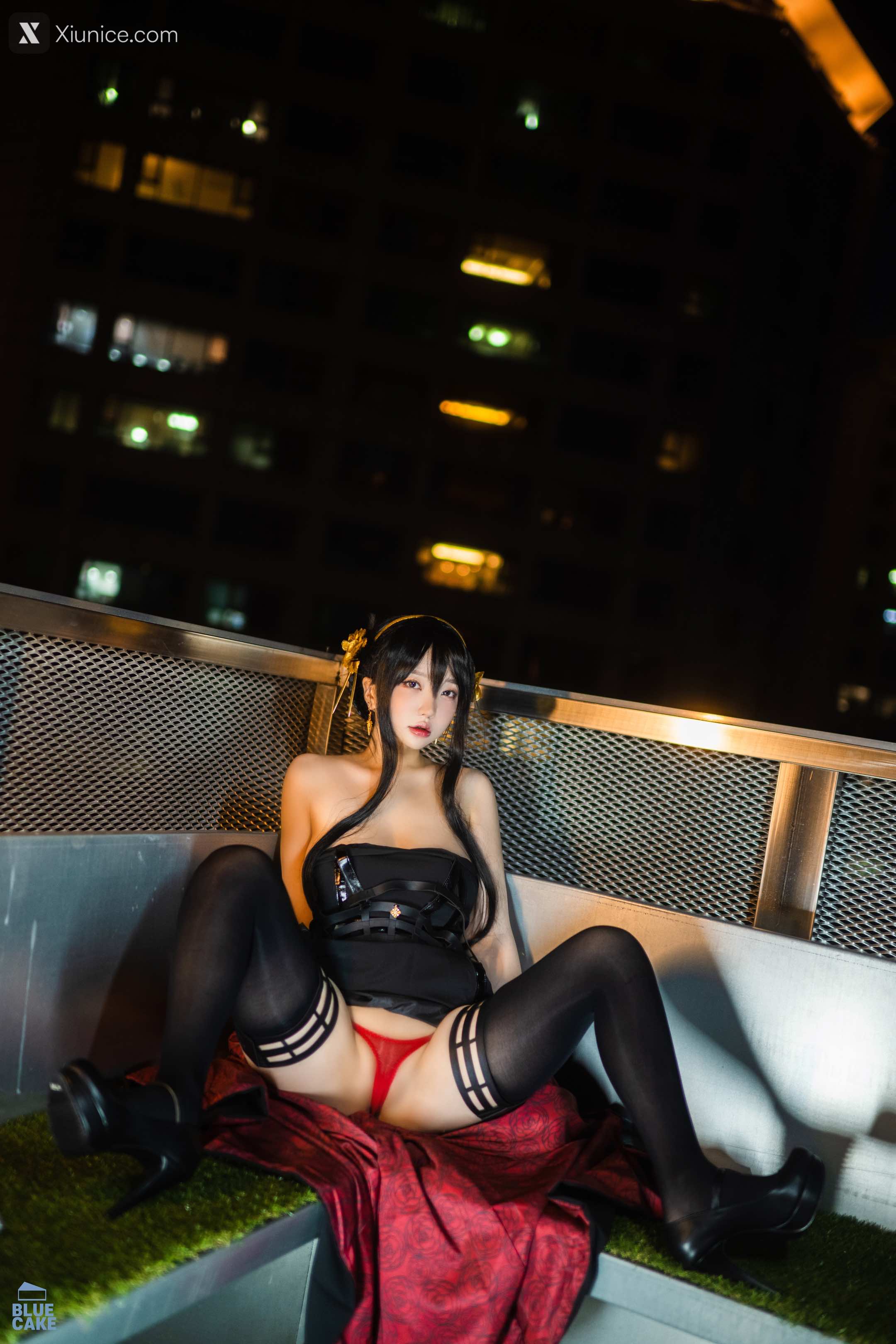 BLUECAKE Son Ye-Eun (손예은) – Black Rose RED+ 4K