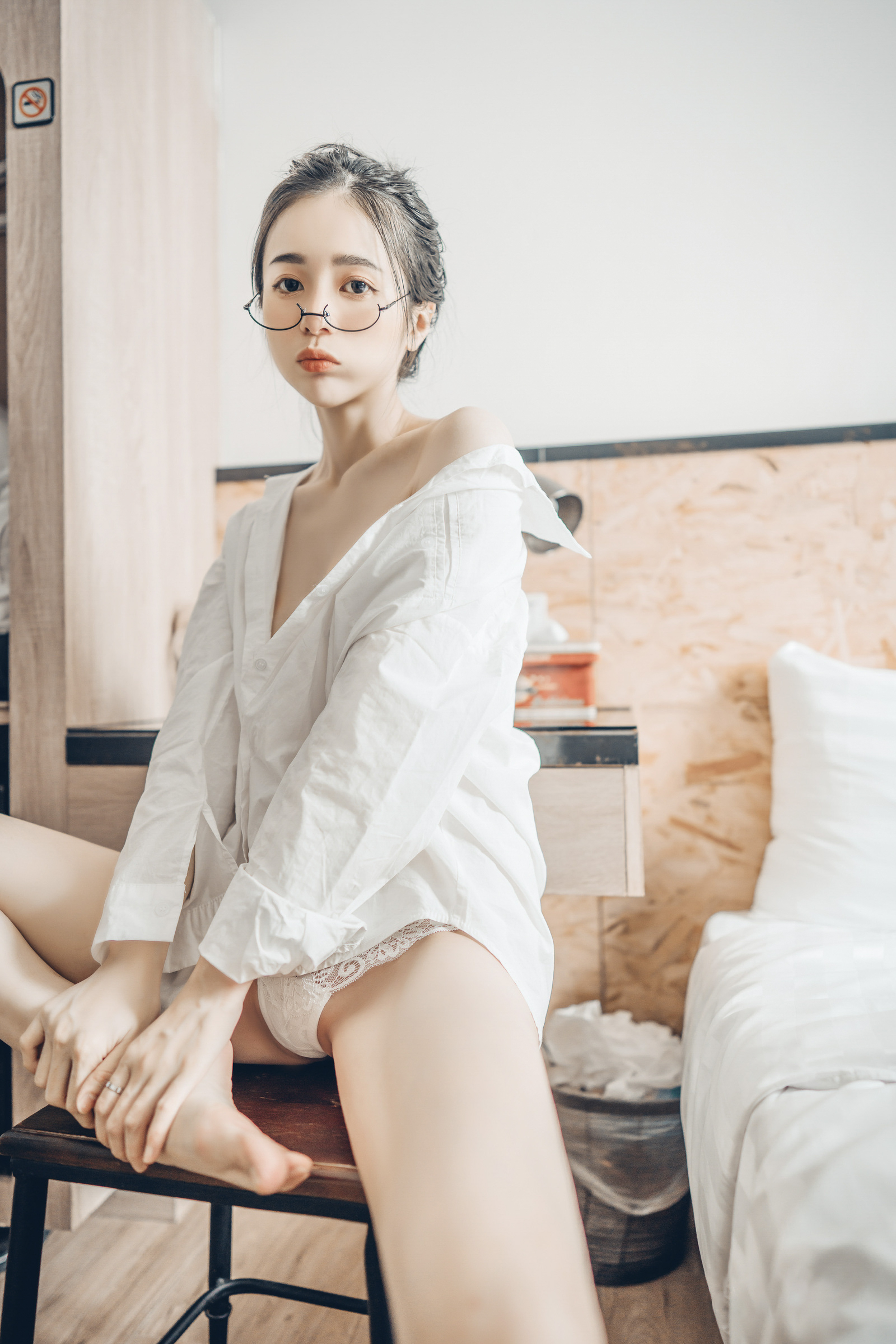 [JVID] 辰辰 – 终于约到女神泡汤-浴巾一直掉-最后不穿了直接拍