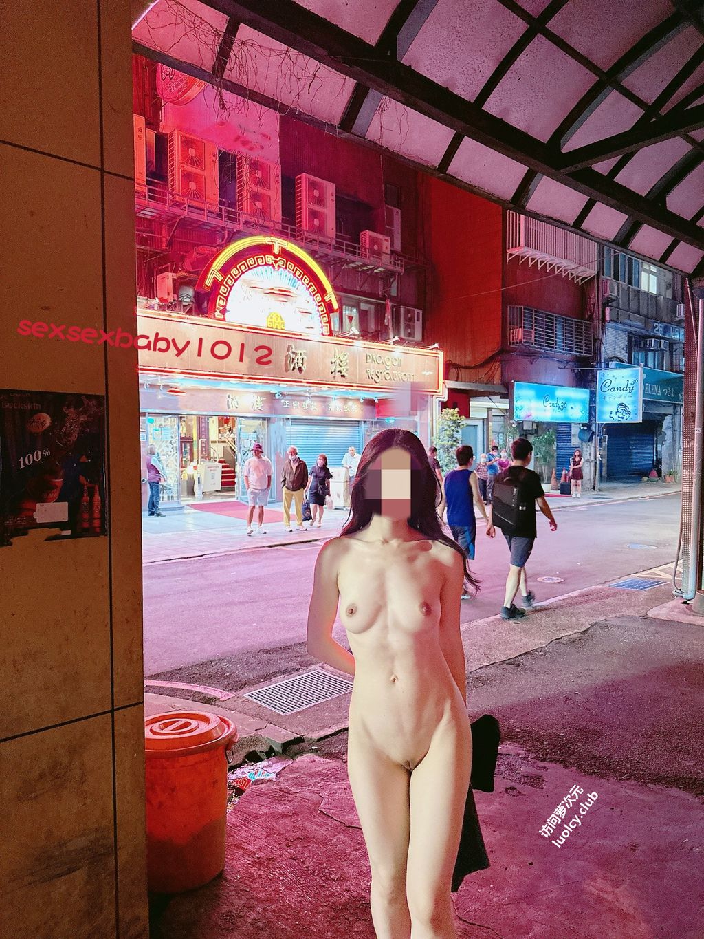 [OtherXXX] 薇安安： 极品福利姬 人前露出福利订阅