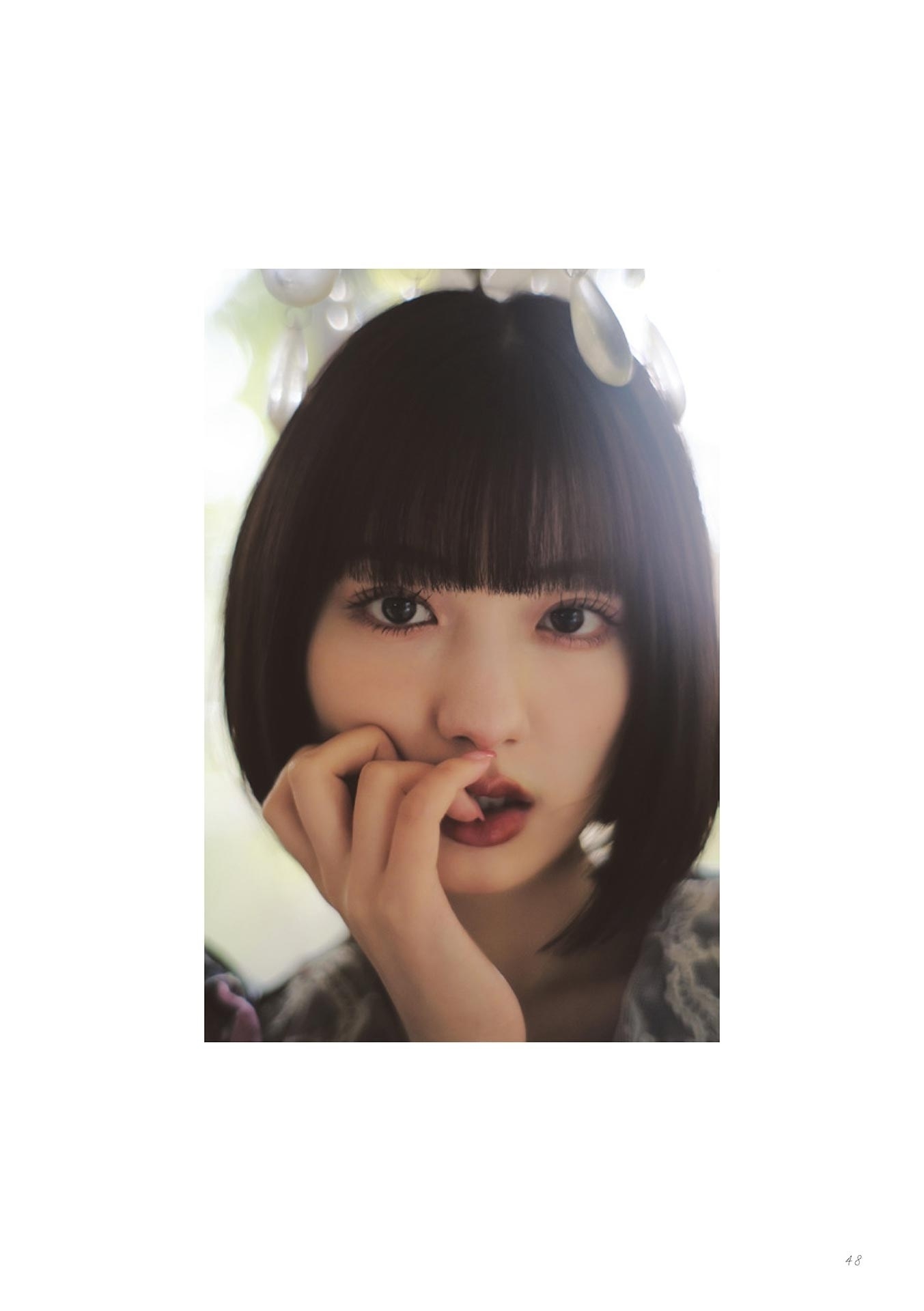 [Photobook] 鶴嶋乃愛 1stフォトエッセイ 微睡む花の様に