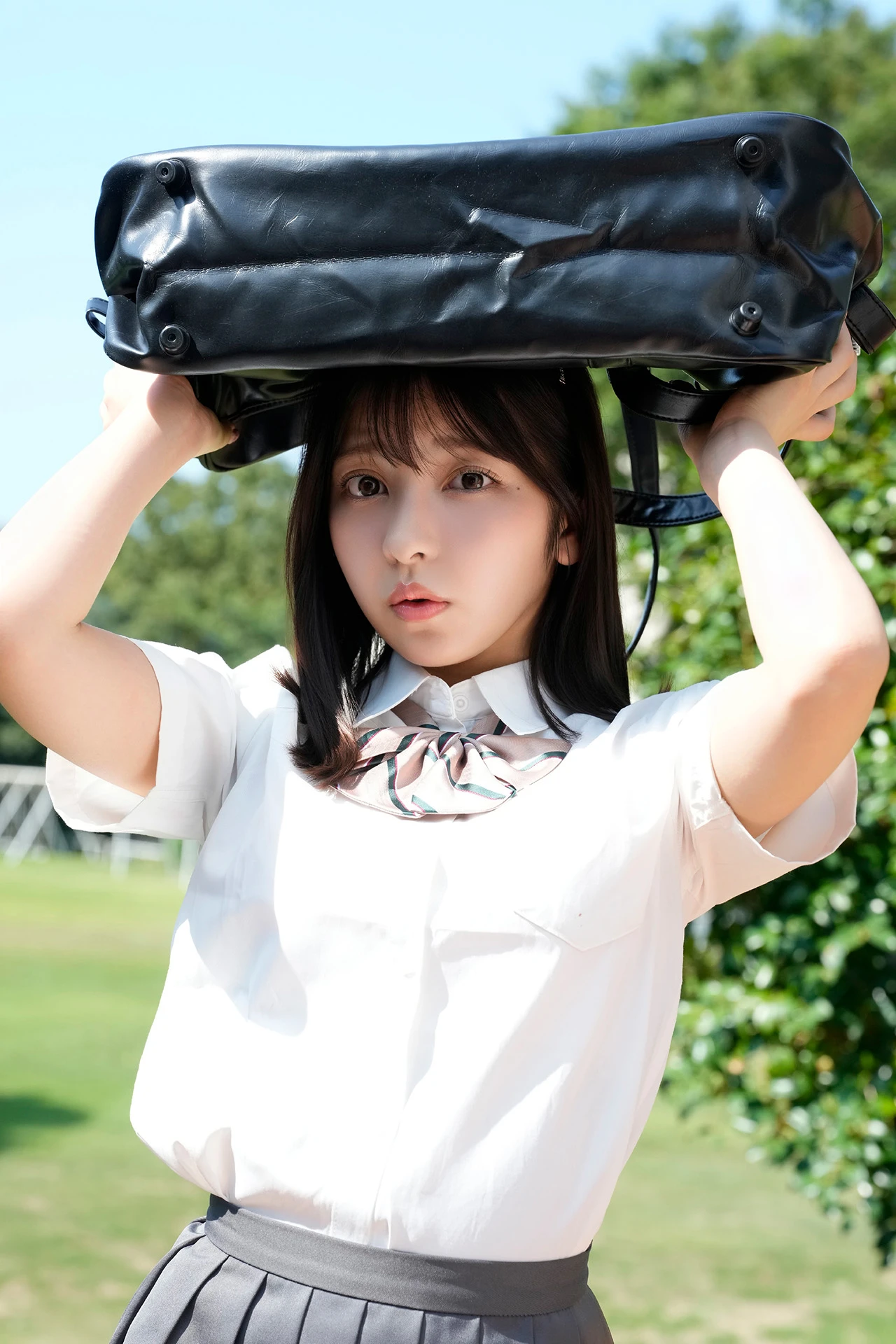 Toumi 十味, デジタル写真集 「ゼロイチ学園 シーズン２」