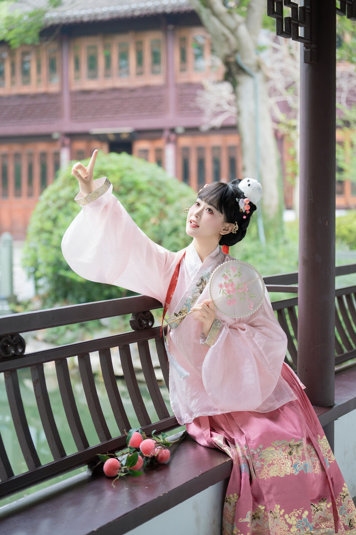 YiTuYu艺图语 Vol.10476 Jiao Yi Zhi Sui Sui