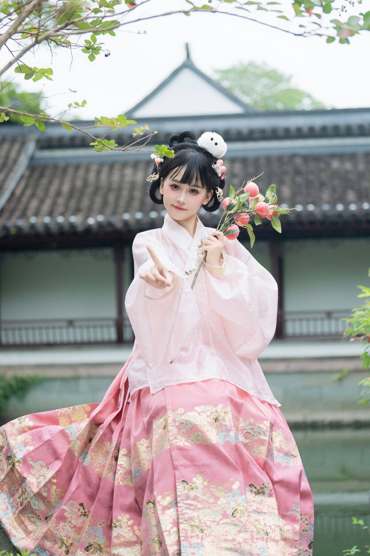 YiTuYu艺图语 Vol.10476 Jiao Yi Zhi Sui Sui