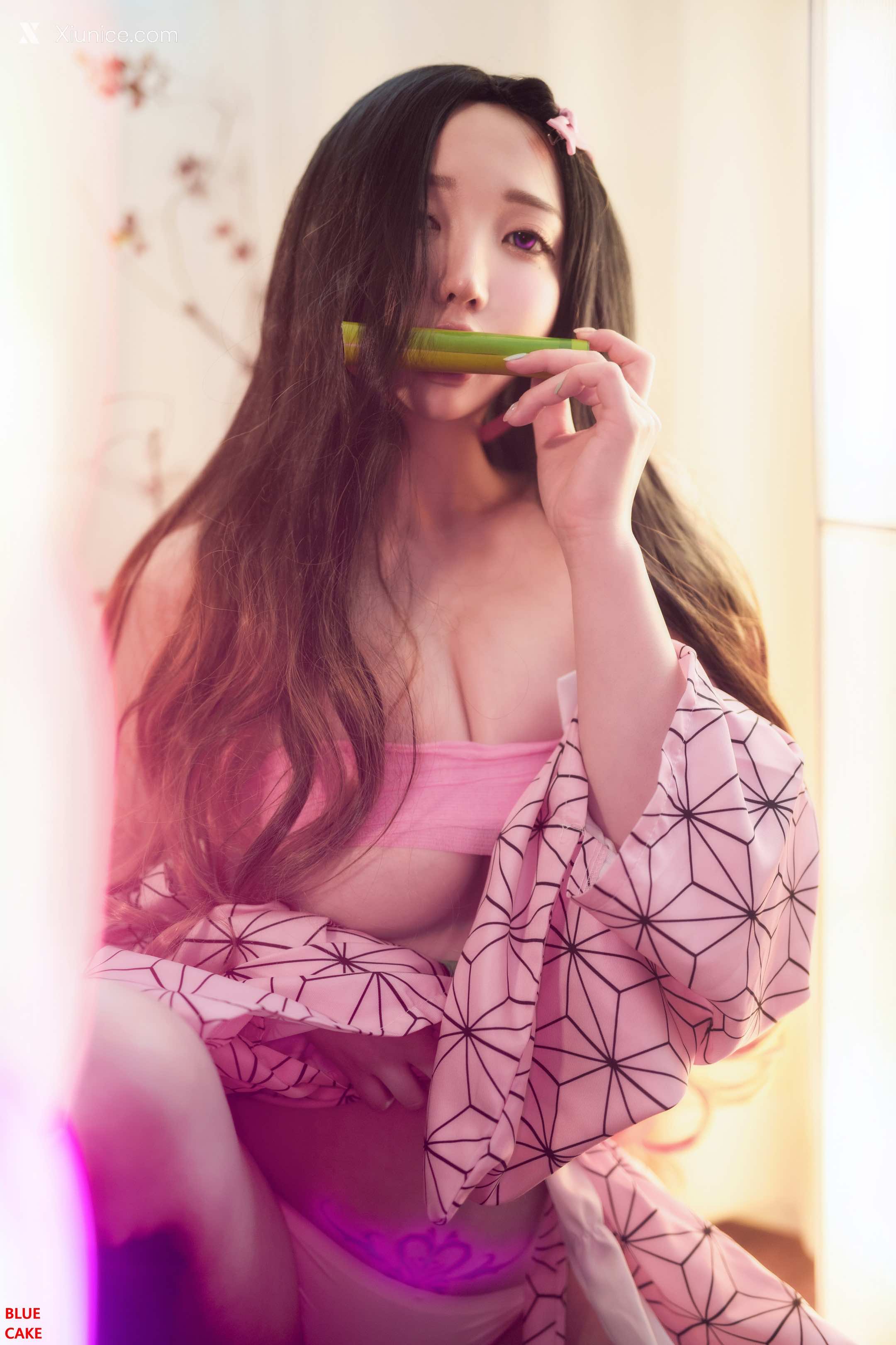 BLUECAKE Son Ye-Eun (손예은) – Pink Oni 4K