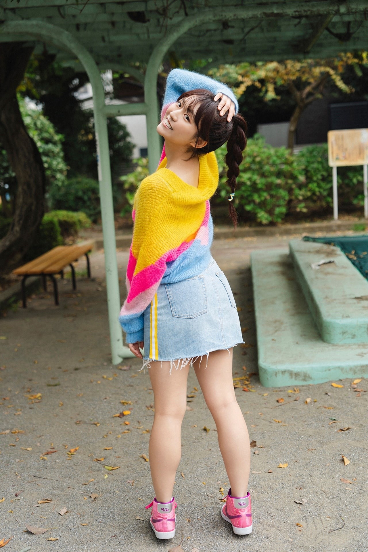 FLASHデジタル写真集 豊田ルナ Updated-Me