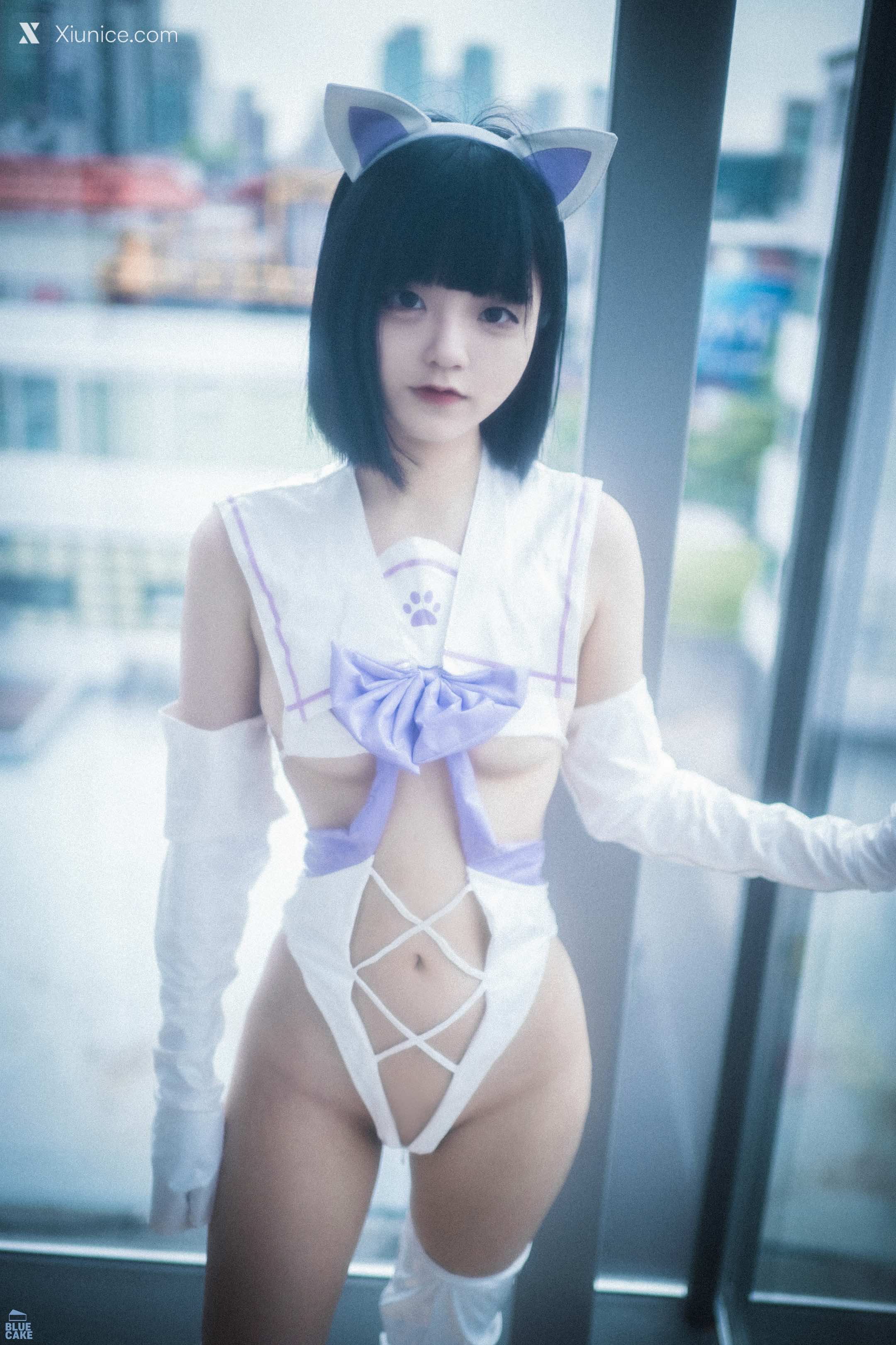 BLUECAKE Jeong Jenny (정제니) – Meow 4K