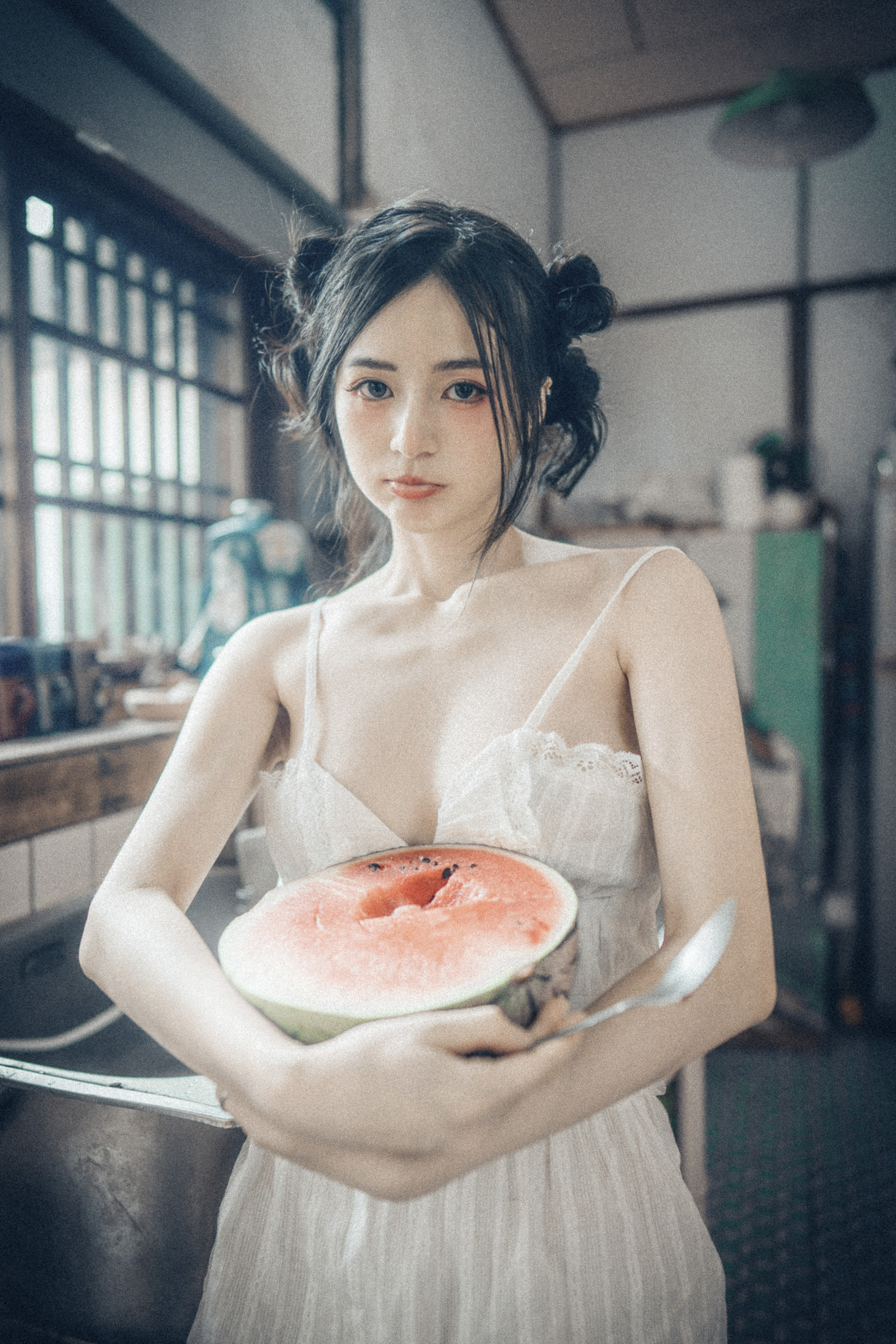 [JVID] 辰辰 – 生日最大尺度呈现-实体写真电子版