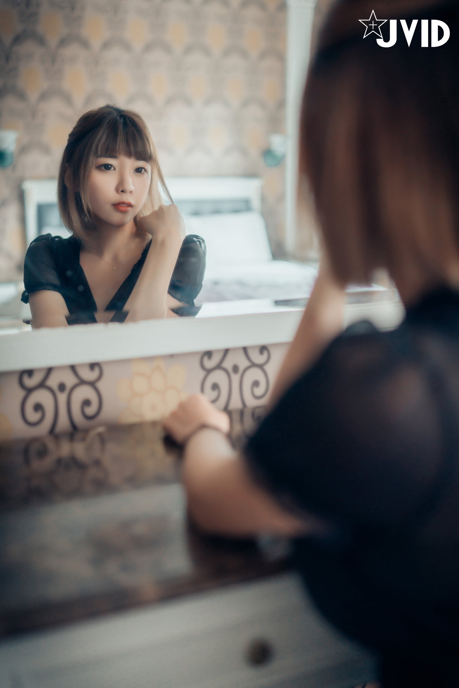 [JVID] 果寶寶 – 與巨乳女友果寶寶開房間的全裸無碼寫真