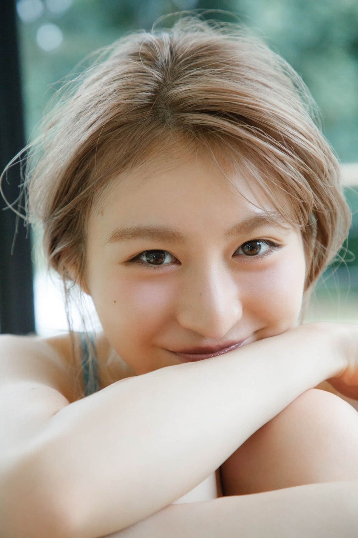 Nozomi Miyabe 宮部のぞみ - FRIDAYデジタル写真集 解放 誘惑の脚線美