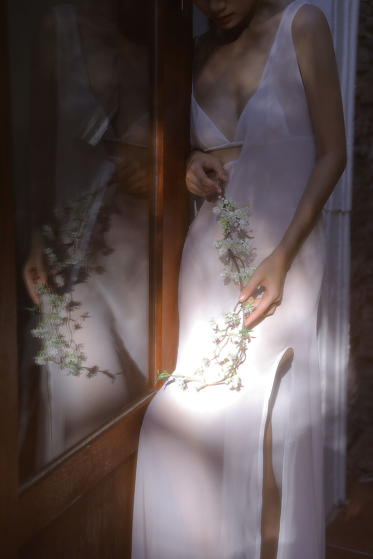 YiTuYu艺图语 Vol.10305 Liu Liu
