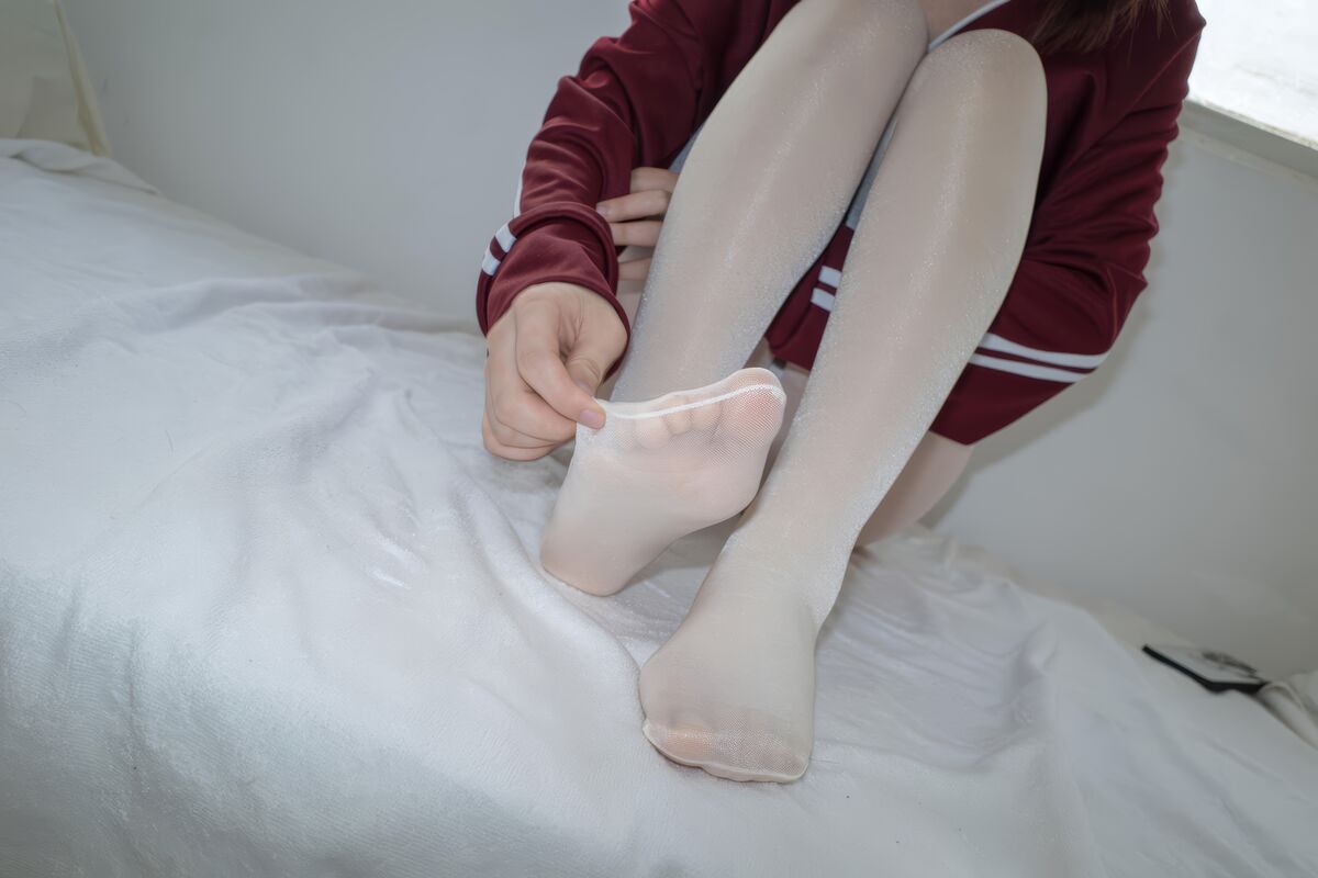 森萝财团写真 内部写真 Xiao Yoru 小夜 - 40D闪闪舍宾袜
