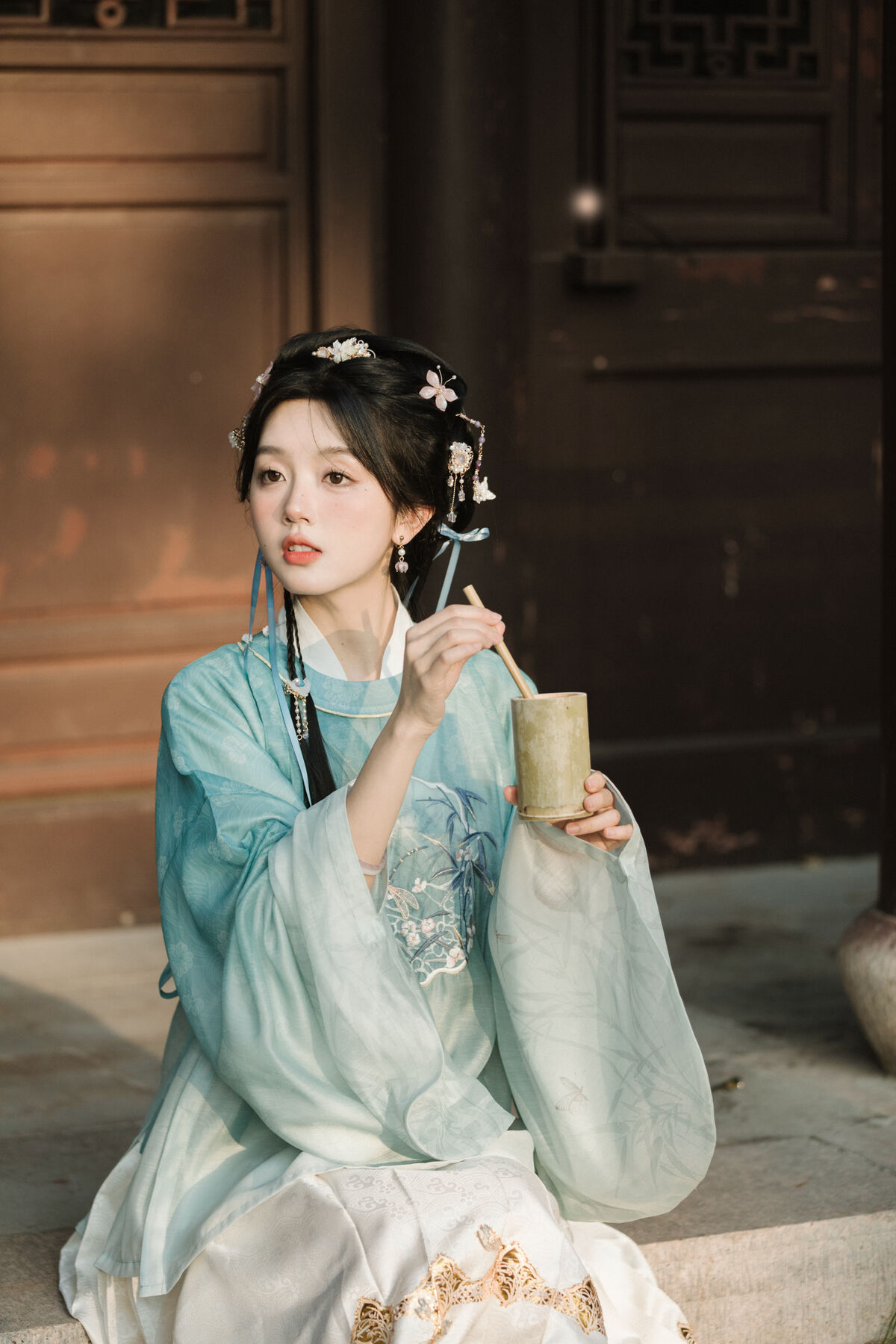 YiTuYu艺图语 Vol.10429 Ao Te You Dian Man