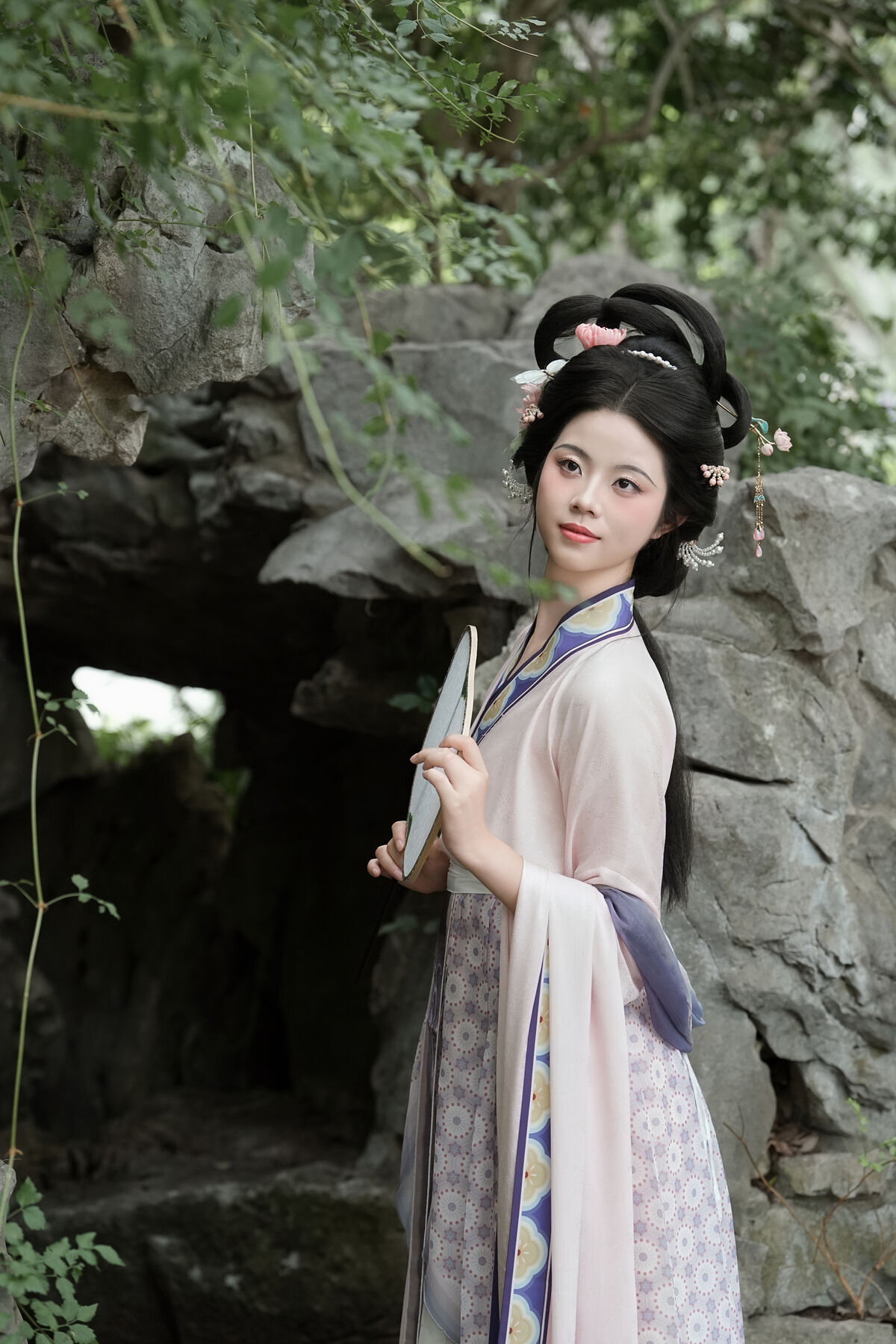 YiTuYu艺图语 Vol.10526 Qi Qi