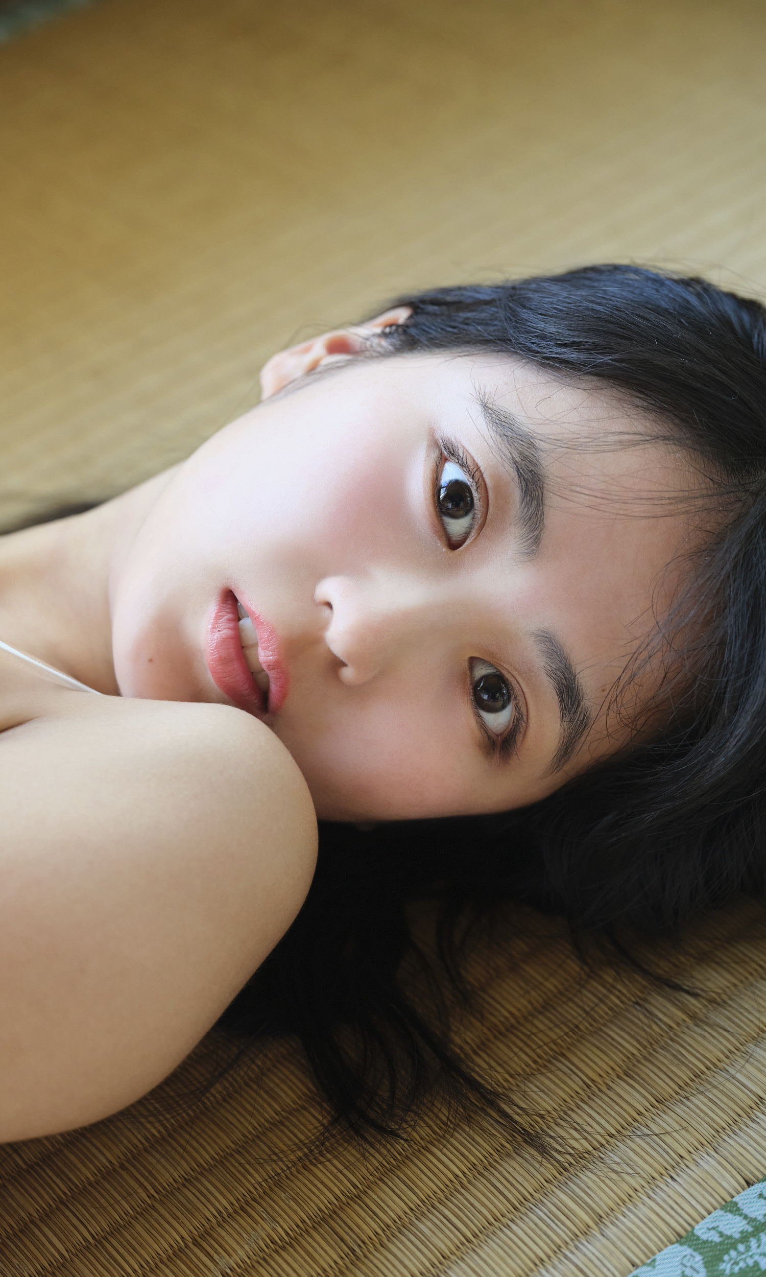 [Photobook] 福井梨莉華『週プレ プラス！』アザーカット集「届きそうで、届かないキミ。～prologue～」