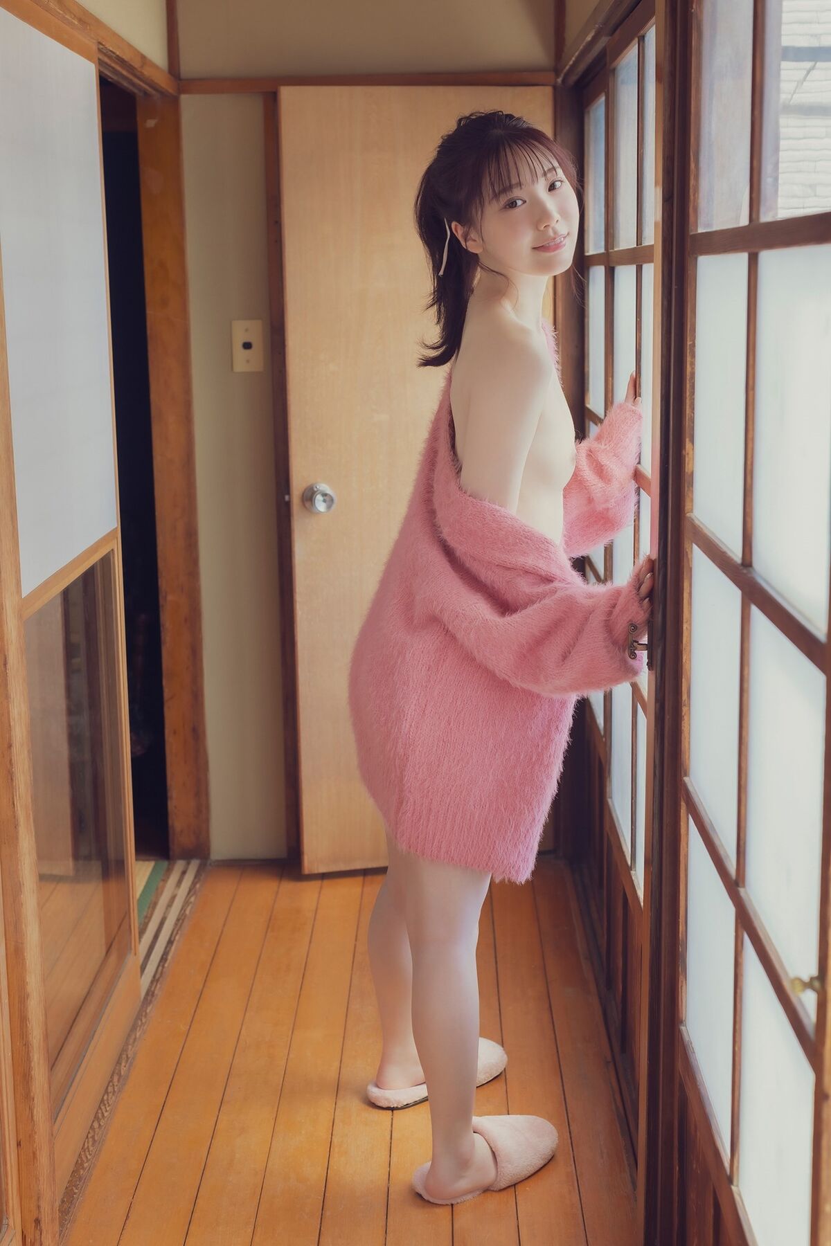 Mio Ishikawa 石川澪 - FRIDAYデジタル写真集 Candy Pink Vol.1