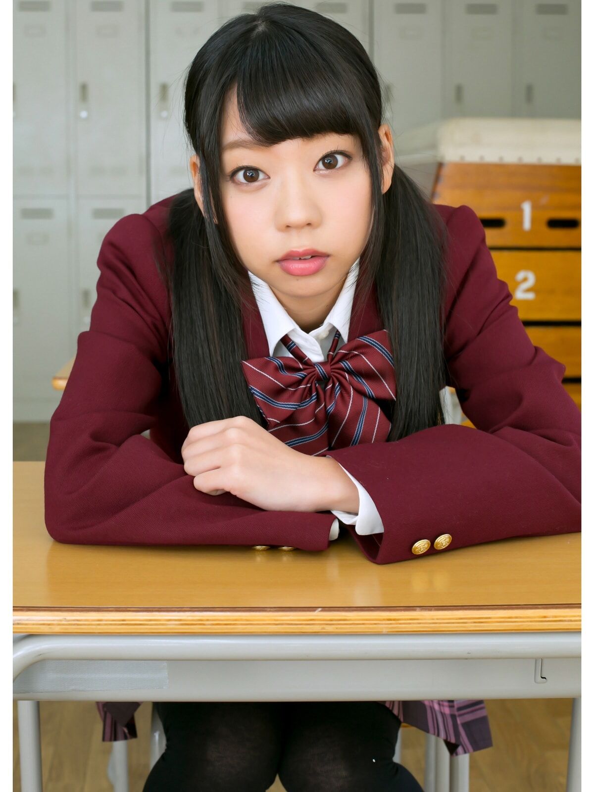 Hikaru Aoyama 青山ひかる - 青山ひかる全巻セット収録解禁グラビア写真集 Part01