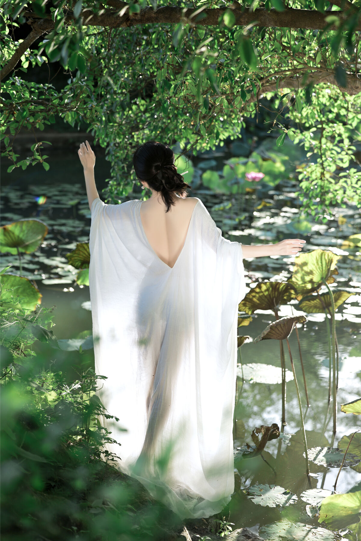 YiTuYu艺图语 Vol.10423 Yi Ming