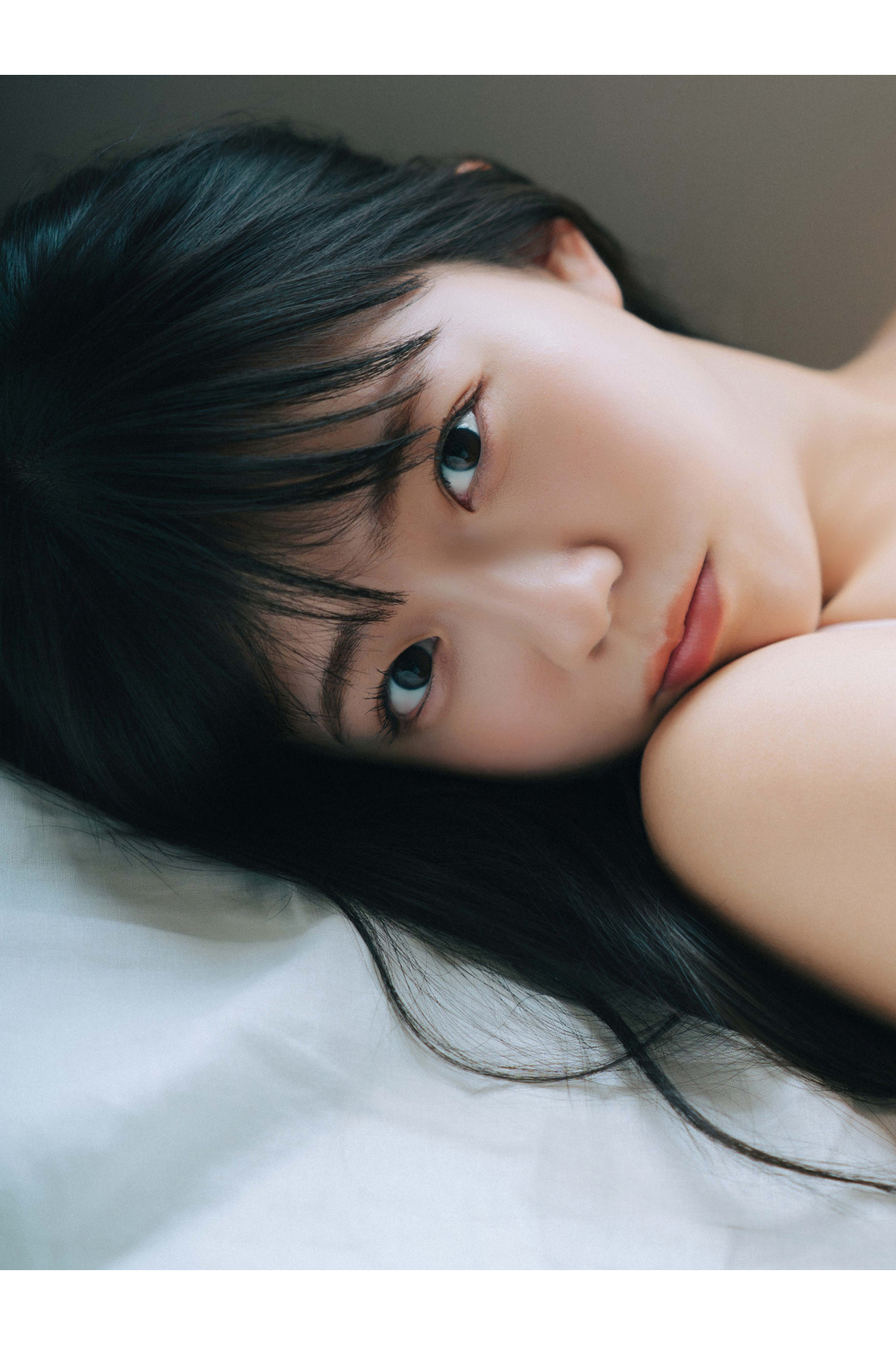 [Photobook] STU48 工藤理子「LOOK ME！！」【ヤングチャンピオンデジグラ】
