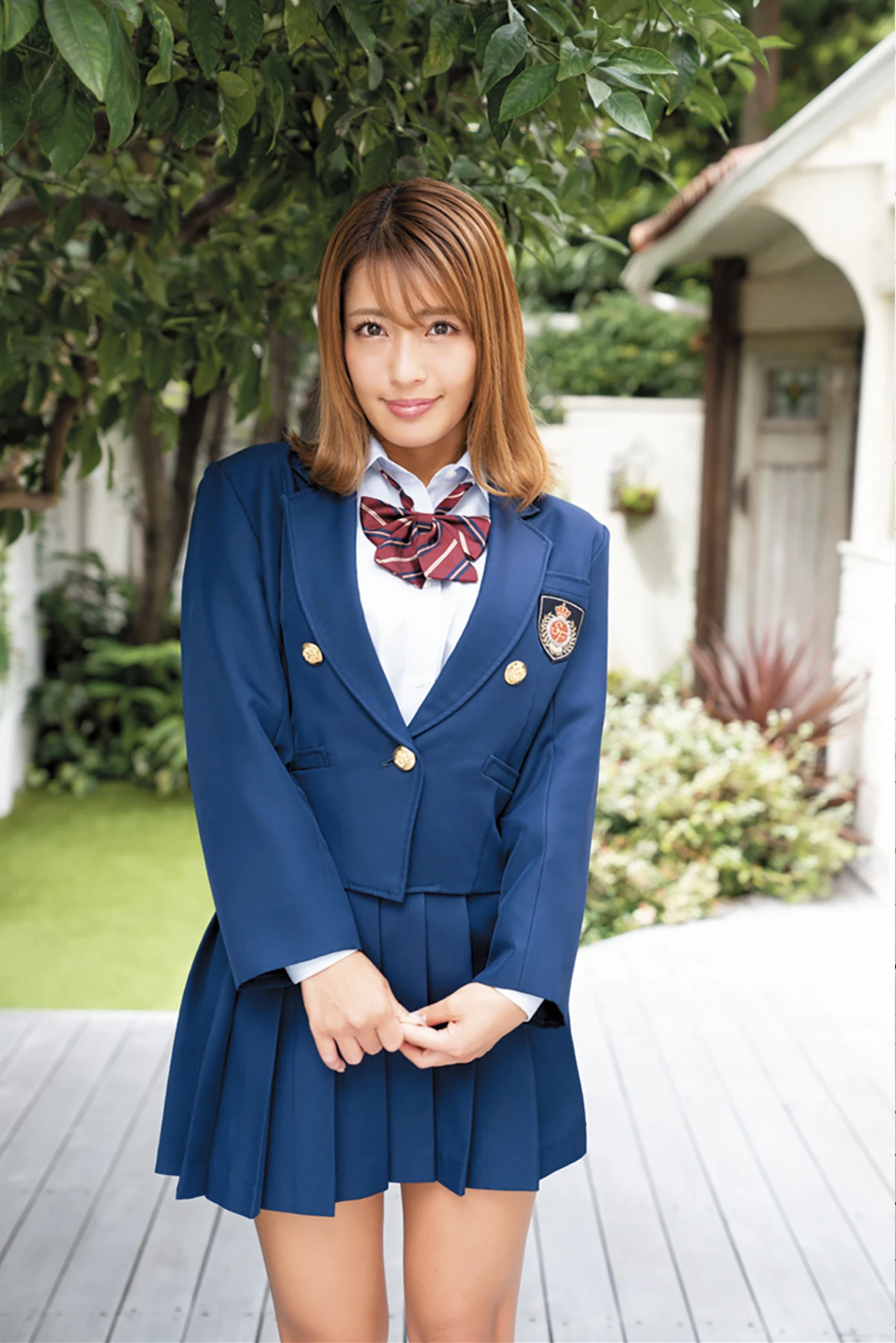 Rina Hashimoto 橋本梨菜, アサ芸Secret！デジタル写真集 「姉ブレザースペシャル 昼休みの甘い誘惑」
