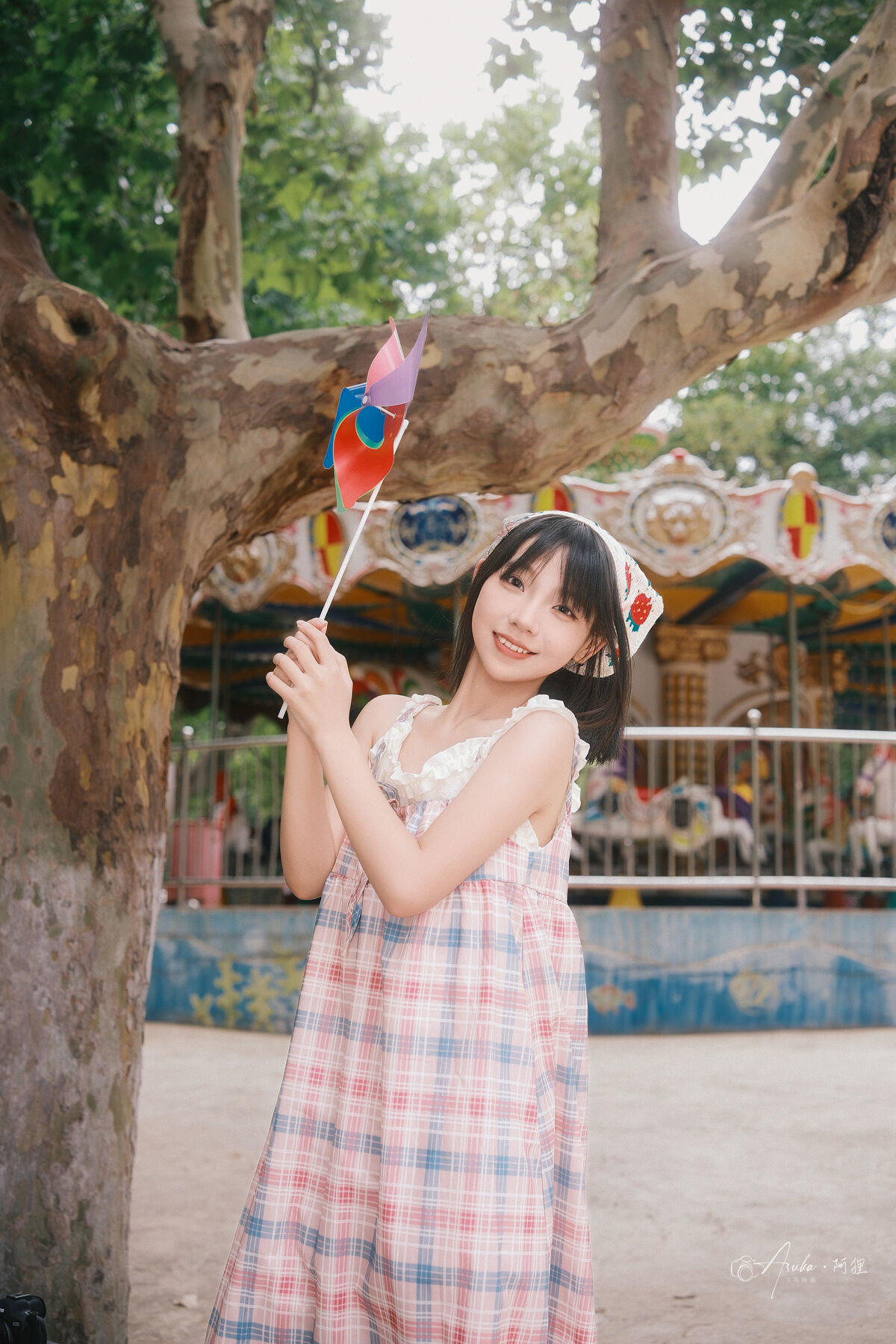 YiTuYu艺图语 Vol.10342 Yi Ming