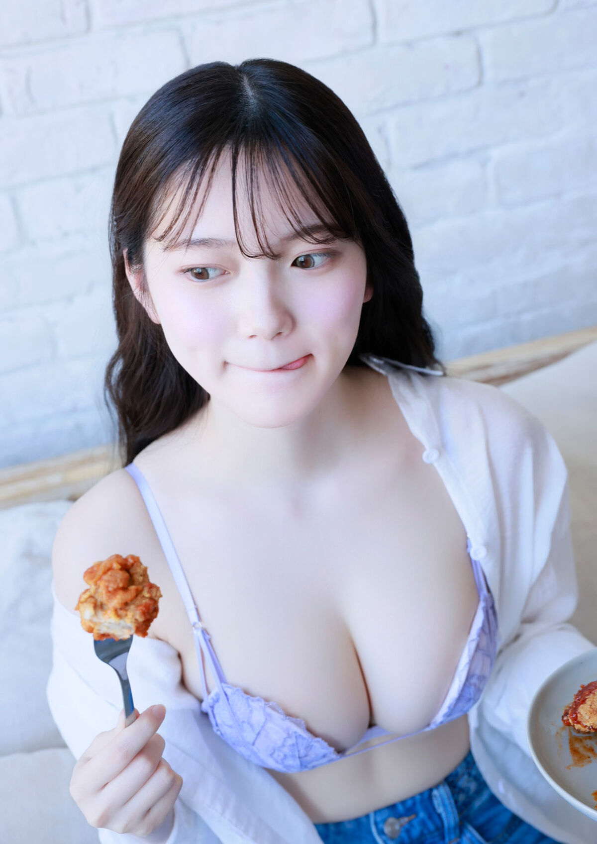 Timaki ちーまき - ないしょの出来事BOMBデジタル写真集