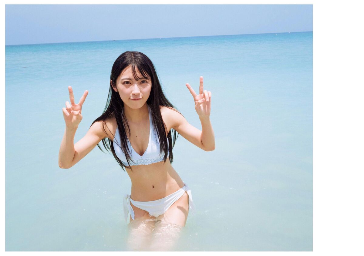 Airi Sato 佐藤綺星 - 1st写真集 天使の反射角度 Part01