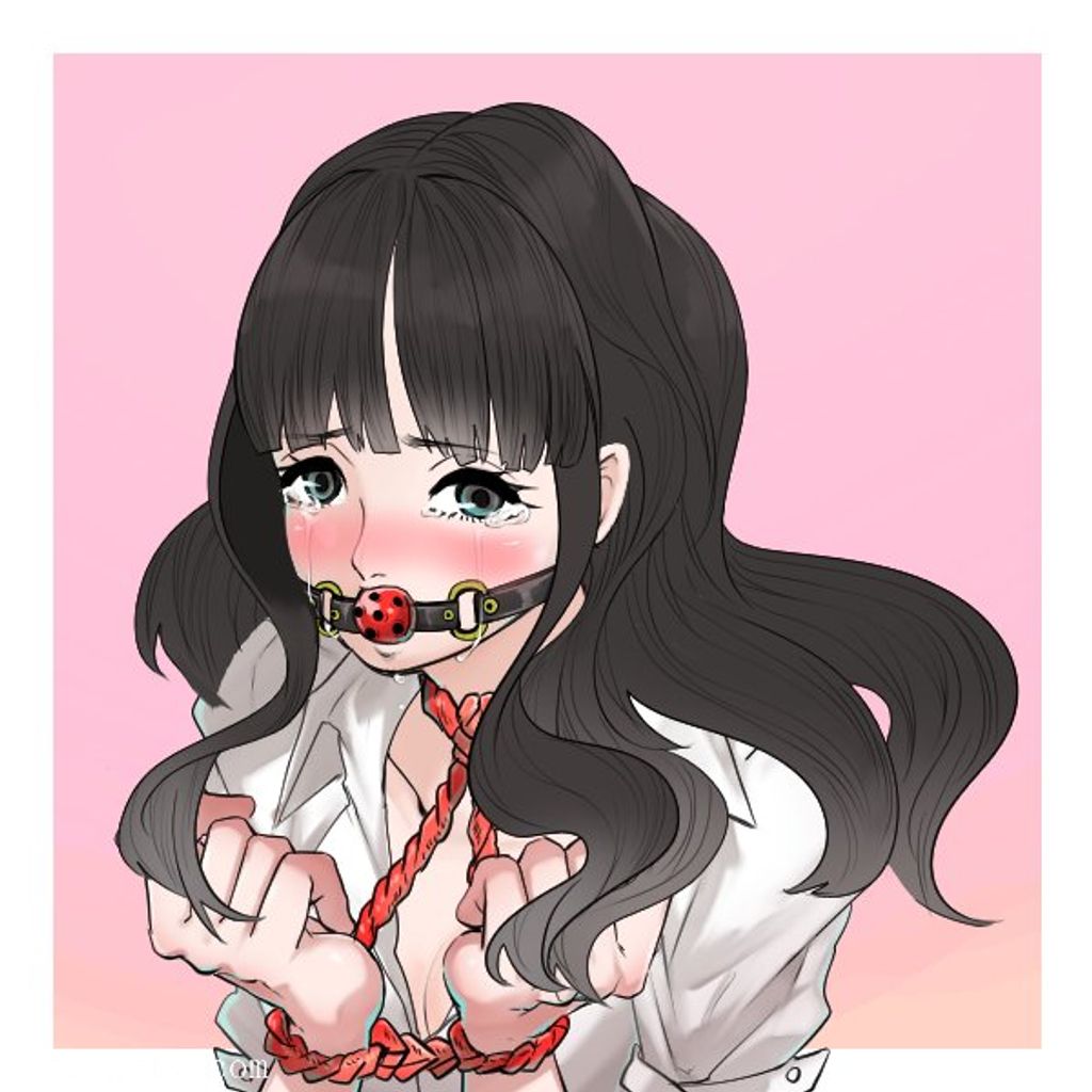 酒月： 极品巨乳 人前露出私拍